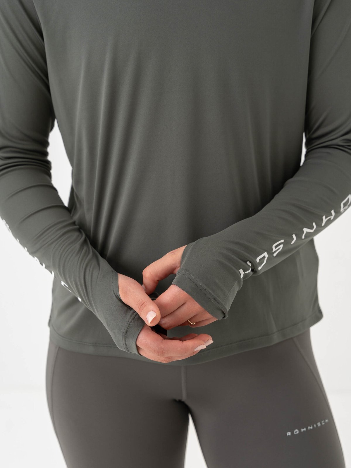 Röhnisch Team Logo Long Sleeve Gunmetal
