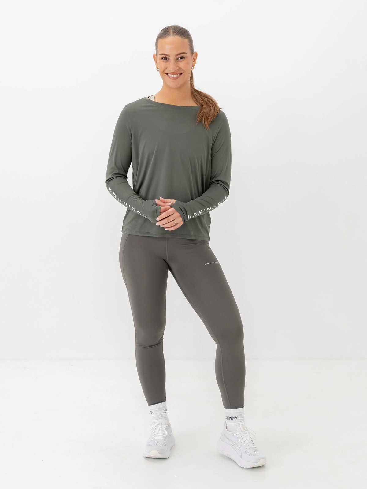Röhnisch Team Logo Long Sleeve Gunmetal