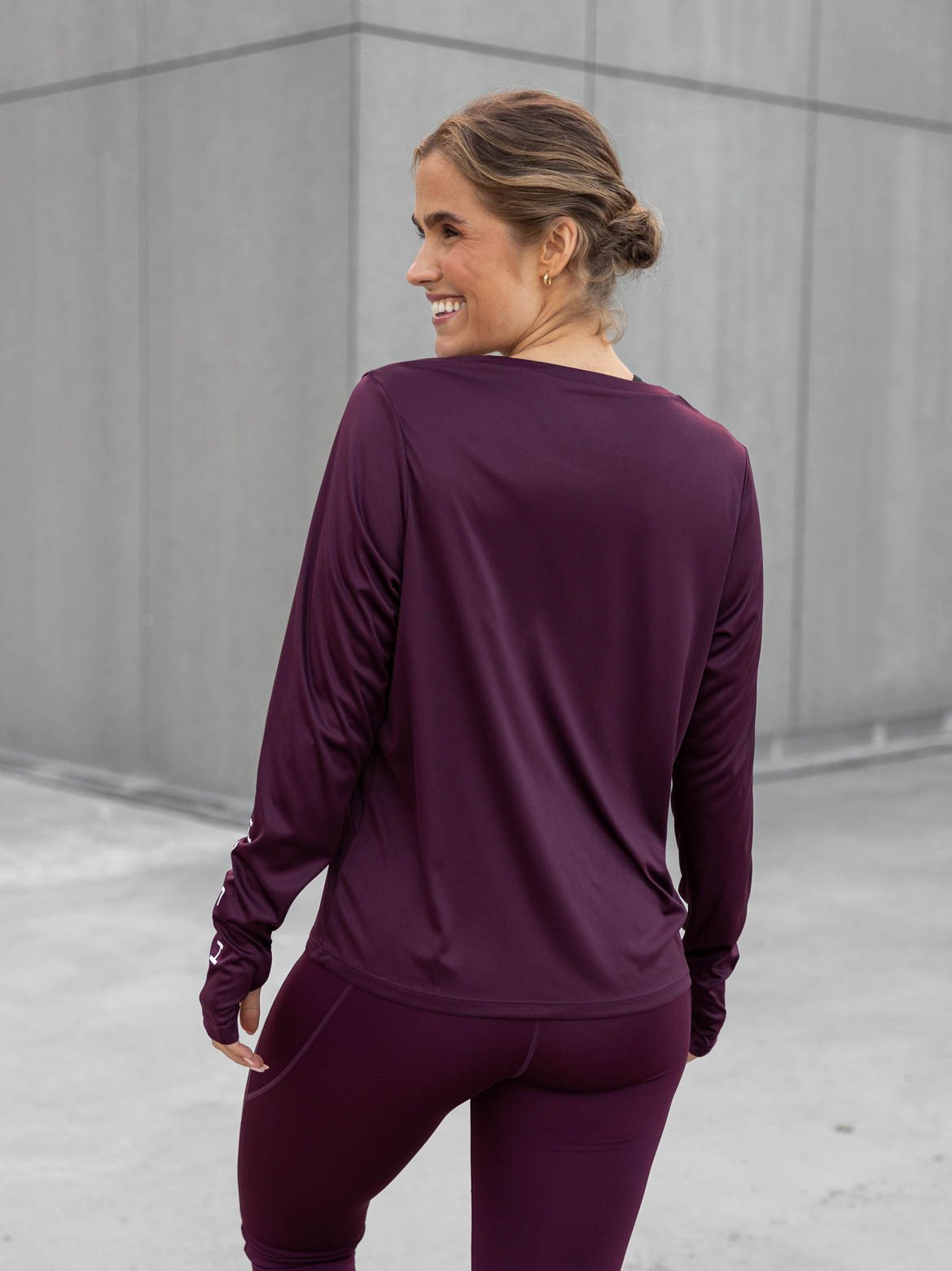 Röhnisch Team Logo Long Sleeve Burgunder