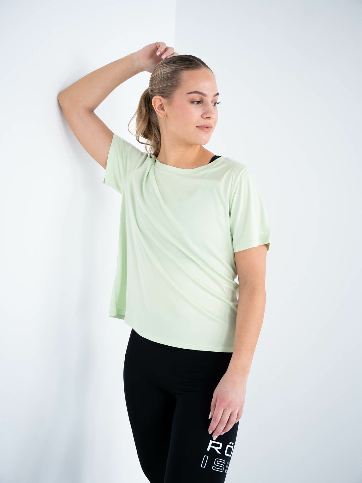 Röhnisch Team Logo Tee Gleam