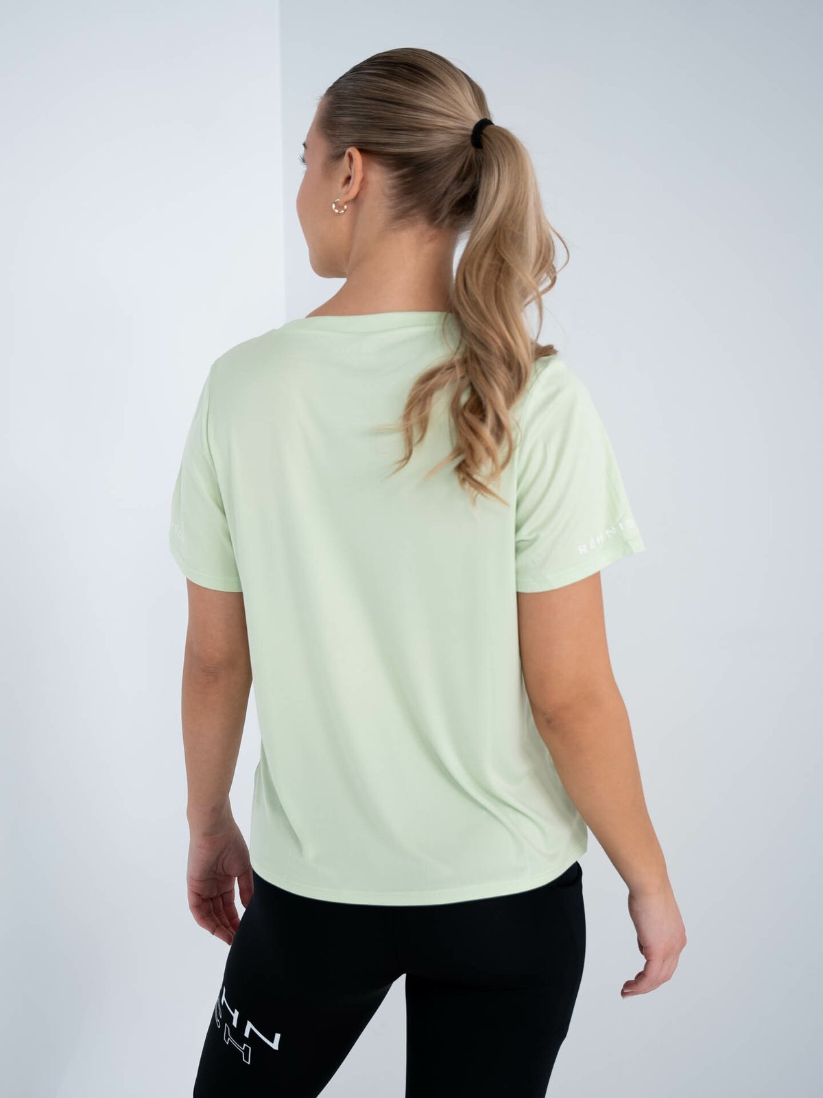 Röhnisch Team Logo Tee Gleam