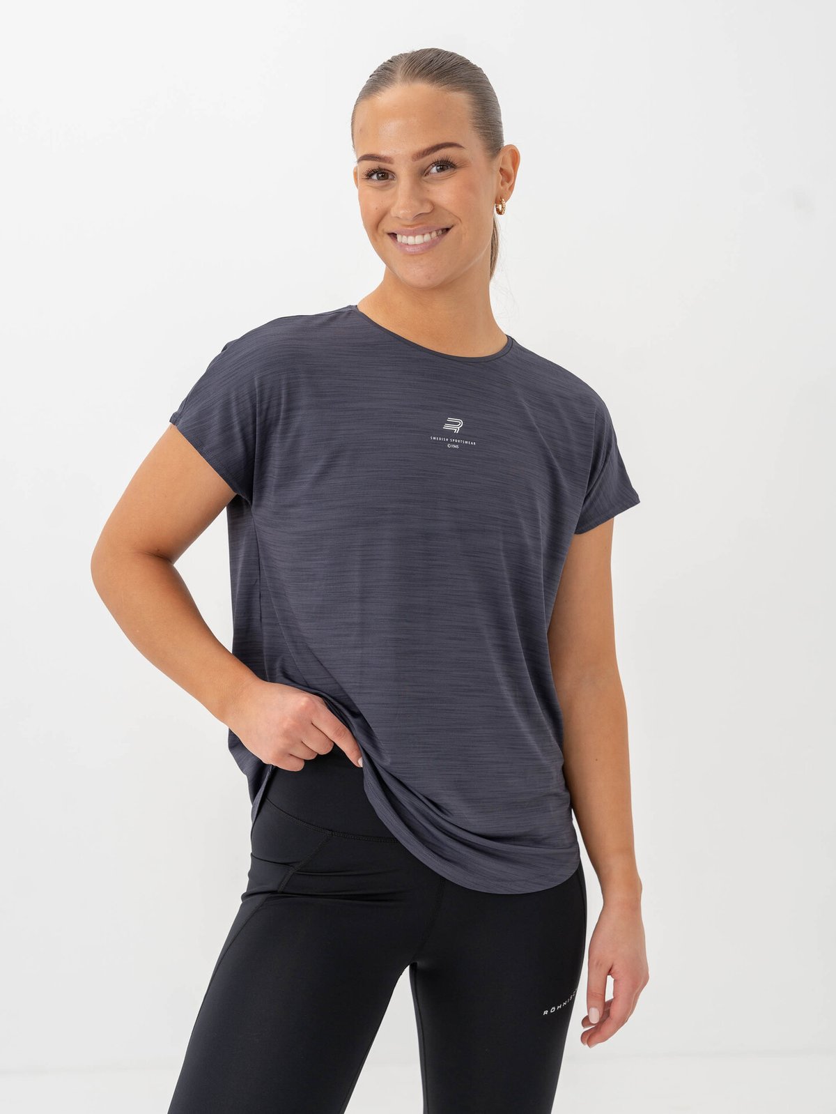 Röhnisch Motion Loose Tee Dk Grey Plum