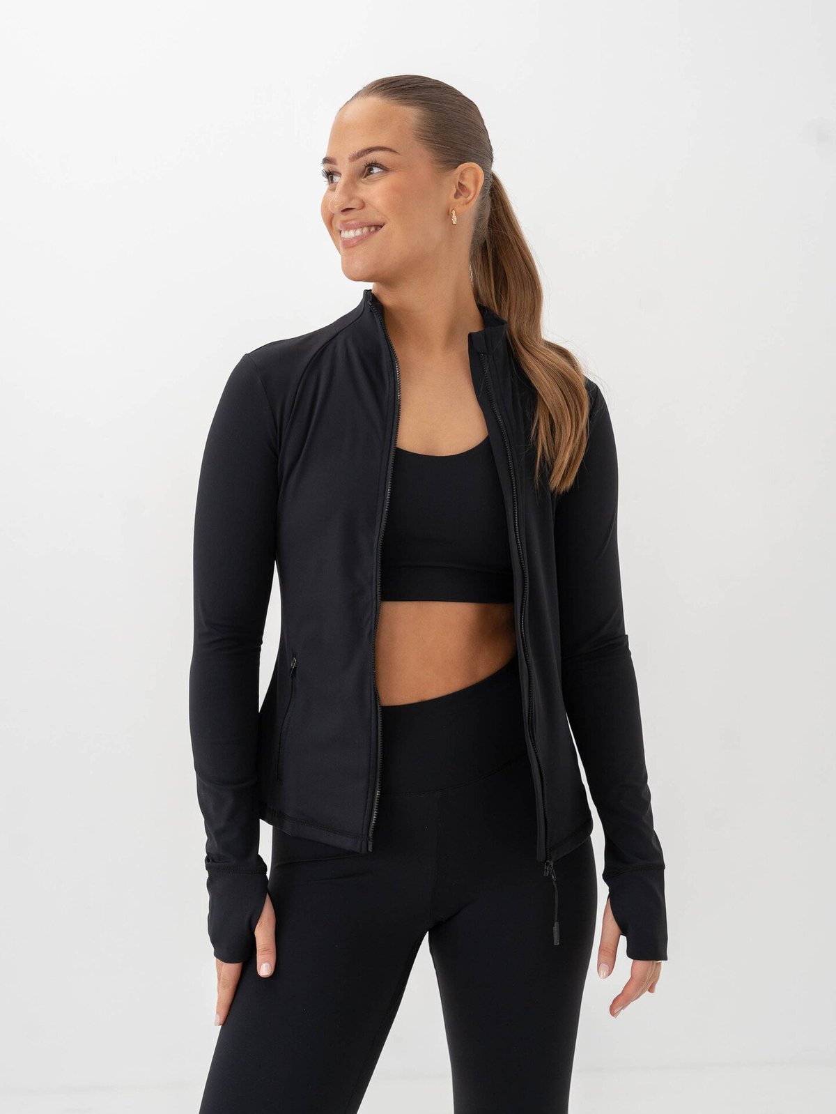 Röhnisch Legacy Full Zip Black