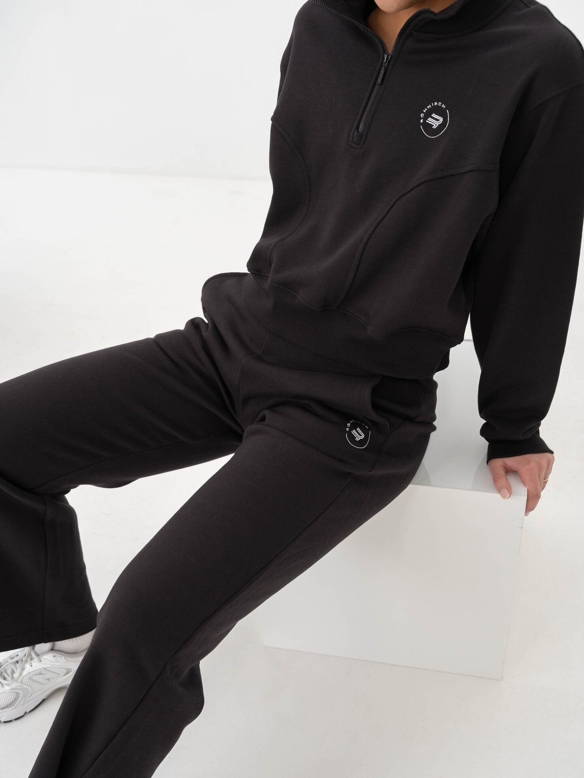 Röhnisch Soft Sweat Half Zip Obsidian Black
