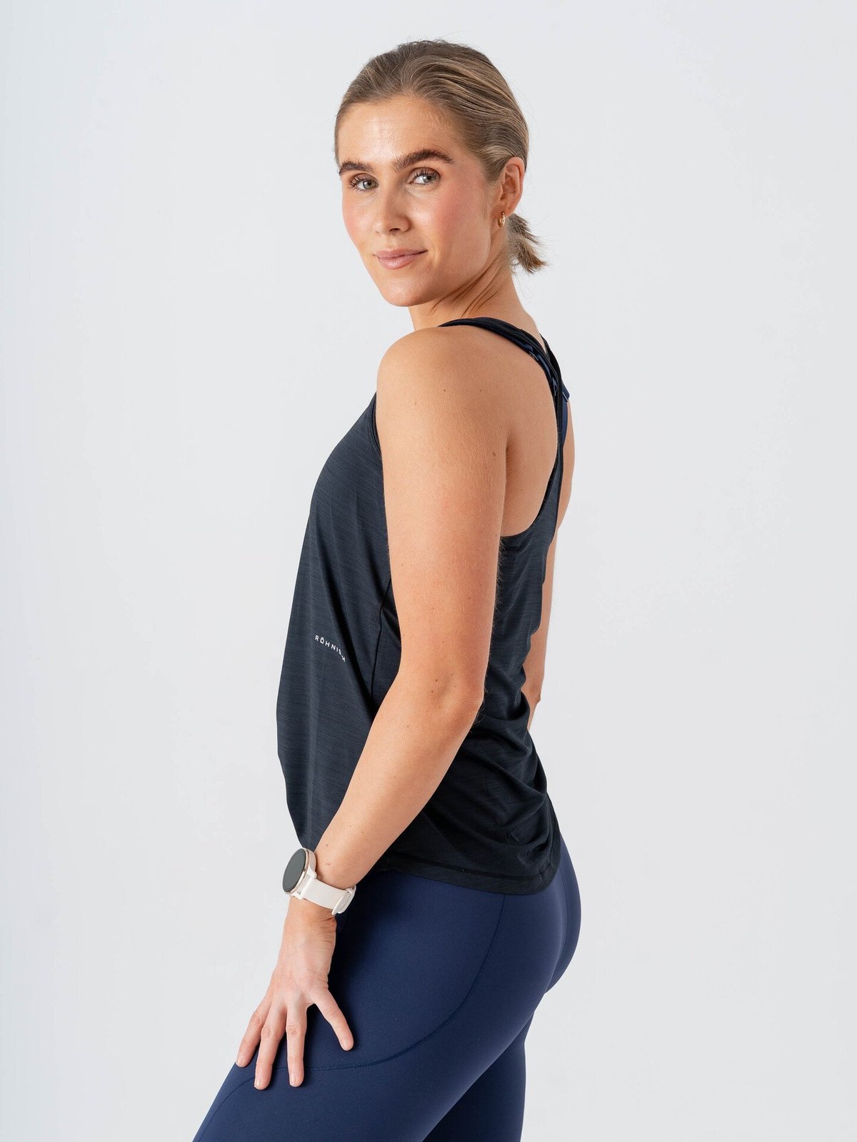 Röhnisch Motion Racerback Tank Black