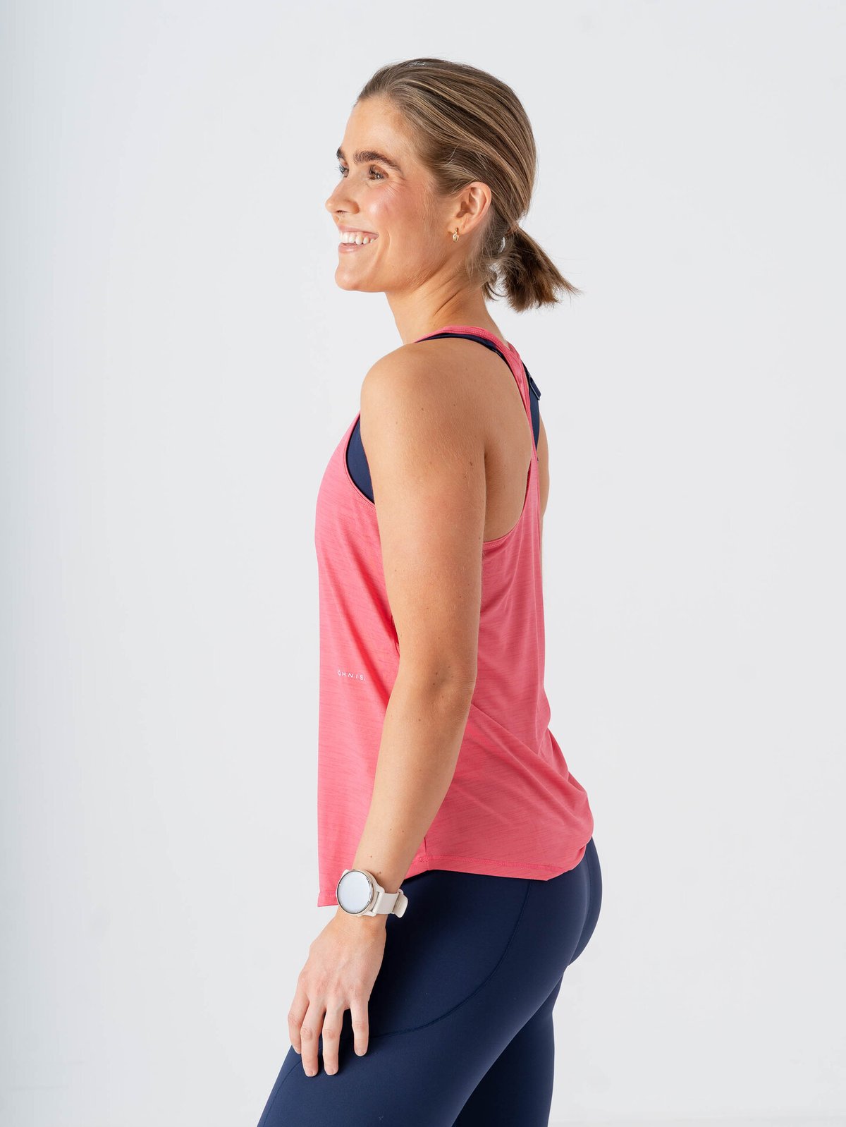 Röhnisch Motion Racerback Tank Fruit Dove