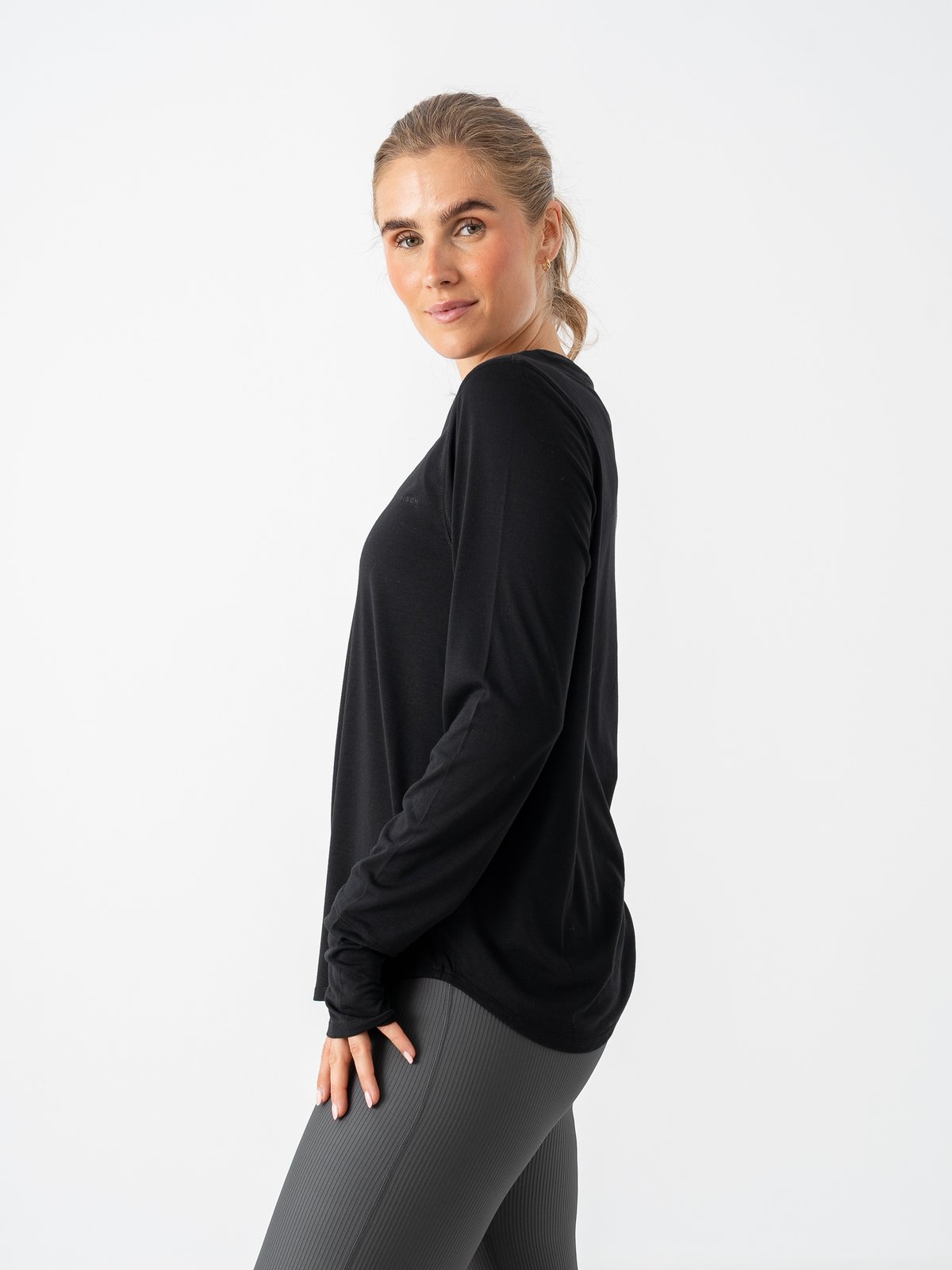 Röhnisch Clara Long Sleeve Black