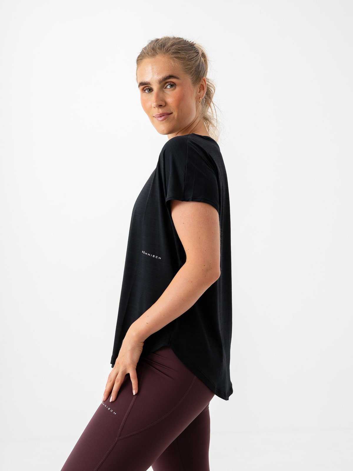 Röhnisch Motion Tee Black