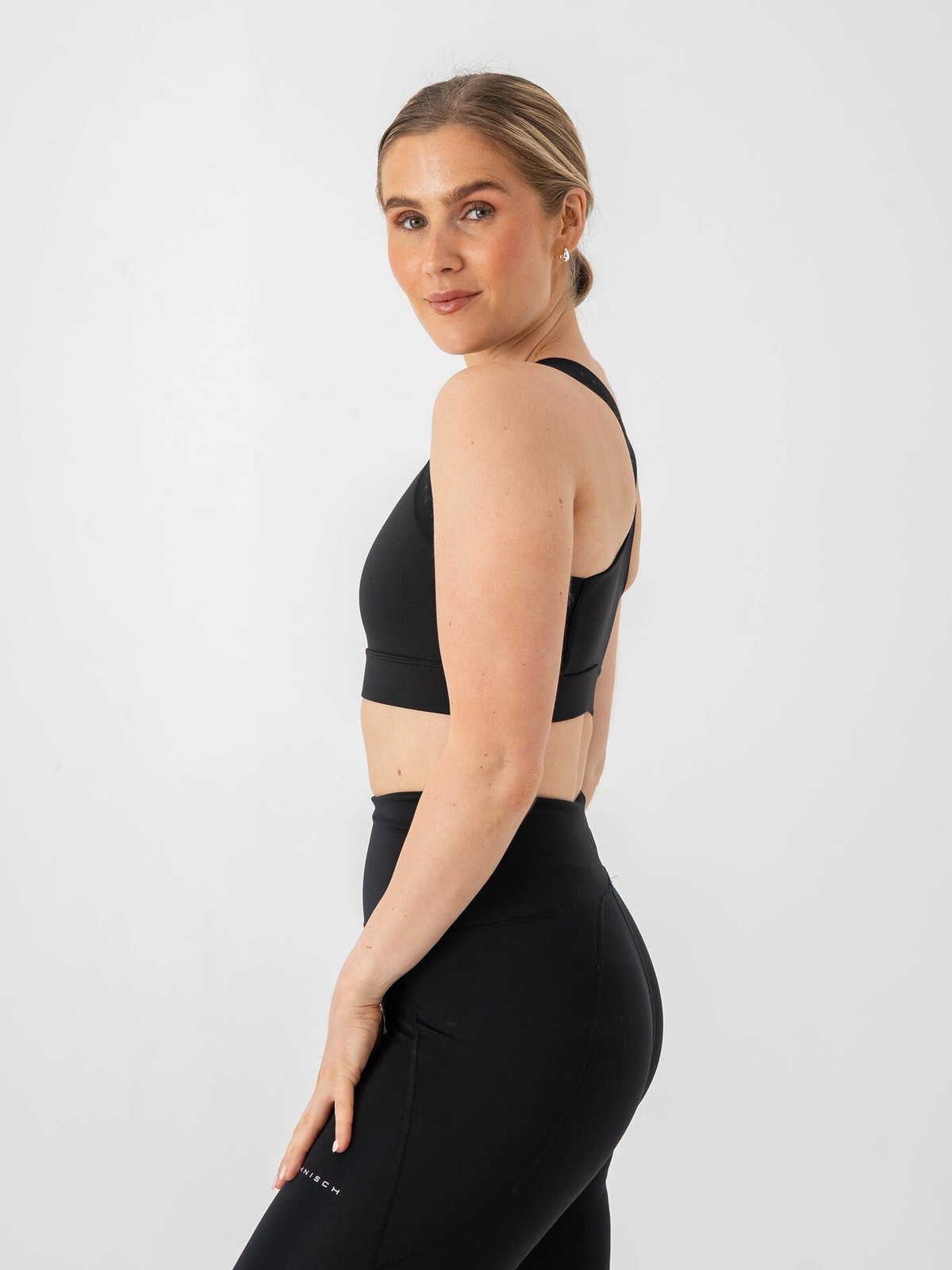 Röhnisch Kay Sports Bra Black/Black
