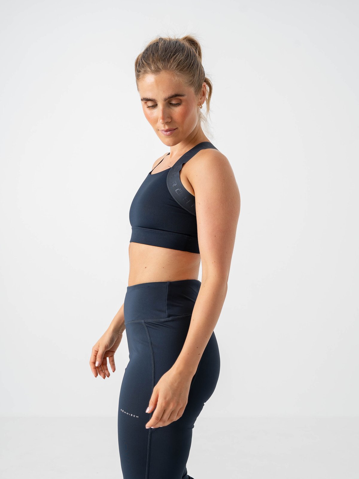 Röhnisch Kay Sports Bra Space Navy