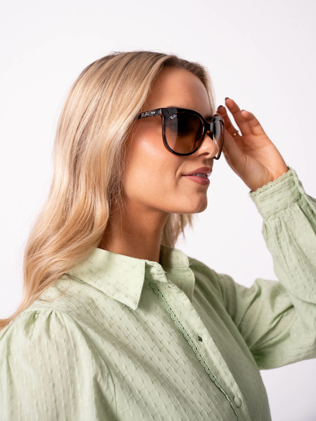 Ray-Ban Cats 1000 Innfatning: Polished Light Havana. Glass: Light Brown