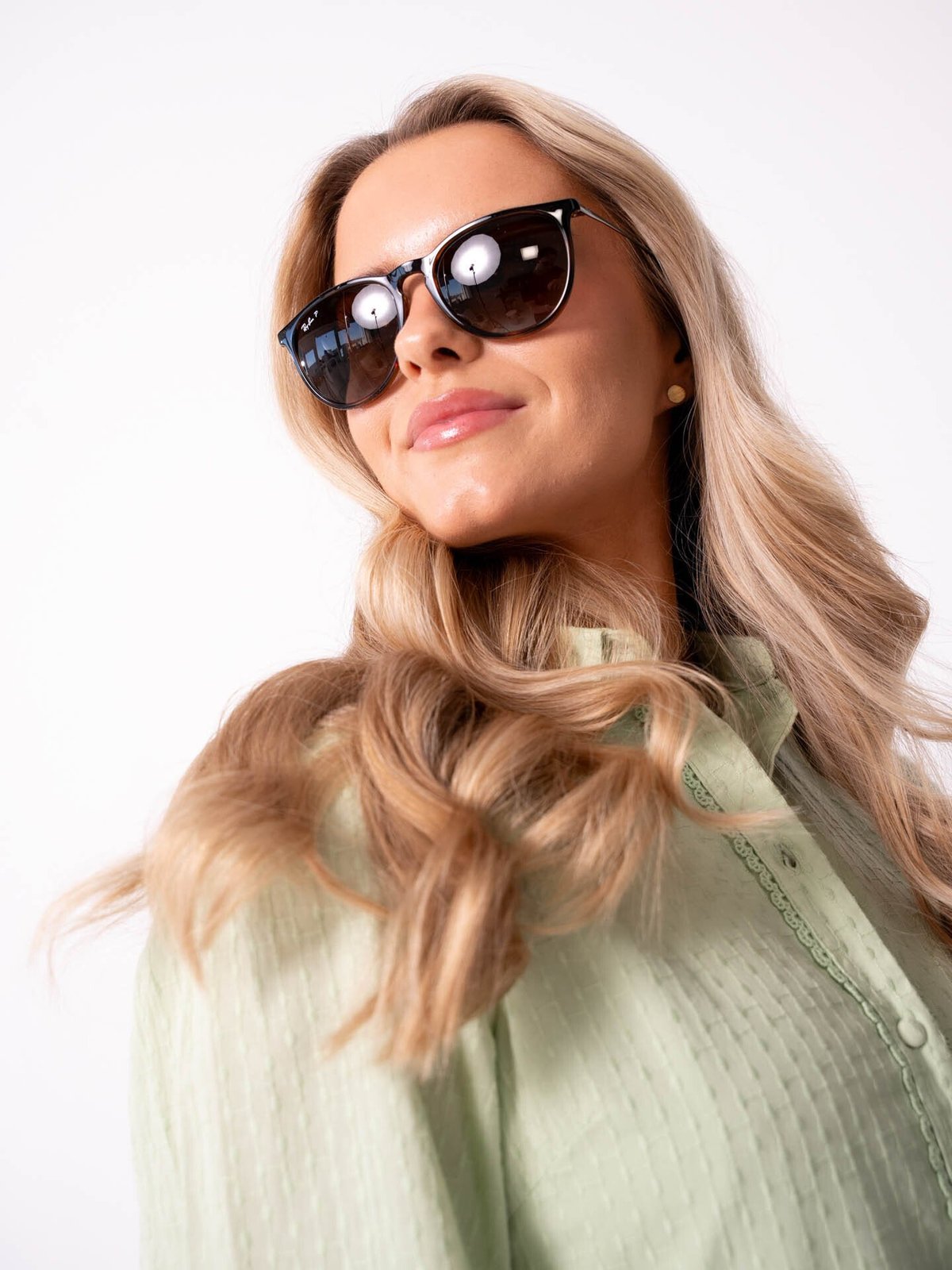 Ray-Ban Erika Rammefarge: Light Havana / Linsefarge: Brown Gradient Polar / Polarisert