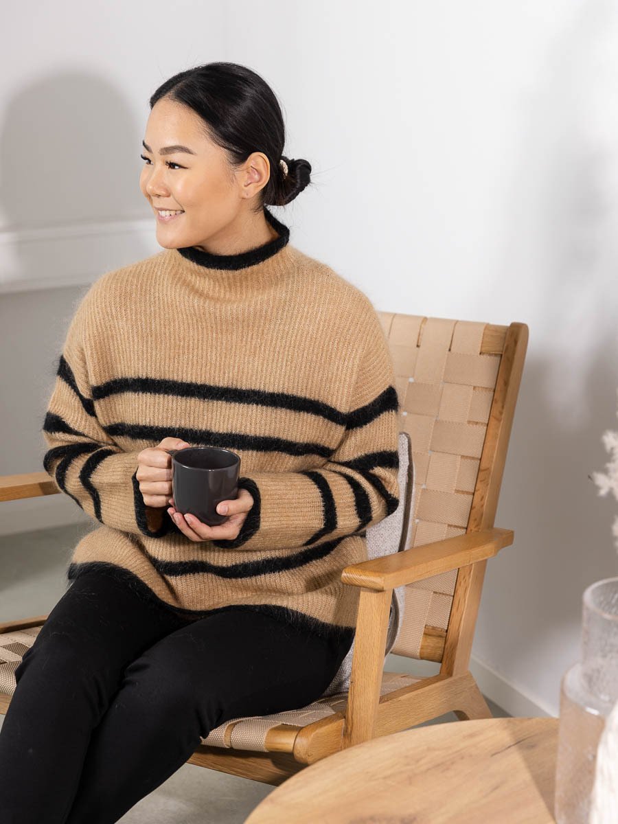 Second Female Ovalis Knit T-Neck New Tobacco Brown