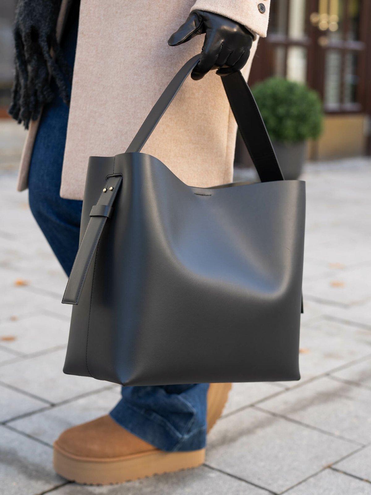 Second Female Leata Maxi Leather Bag Black