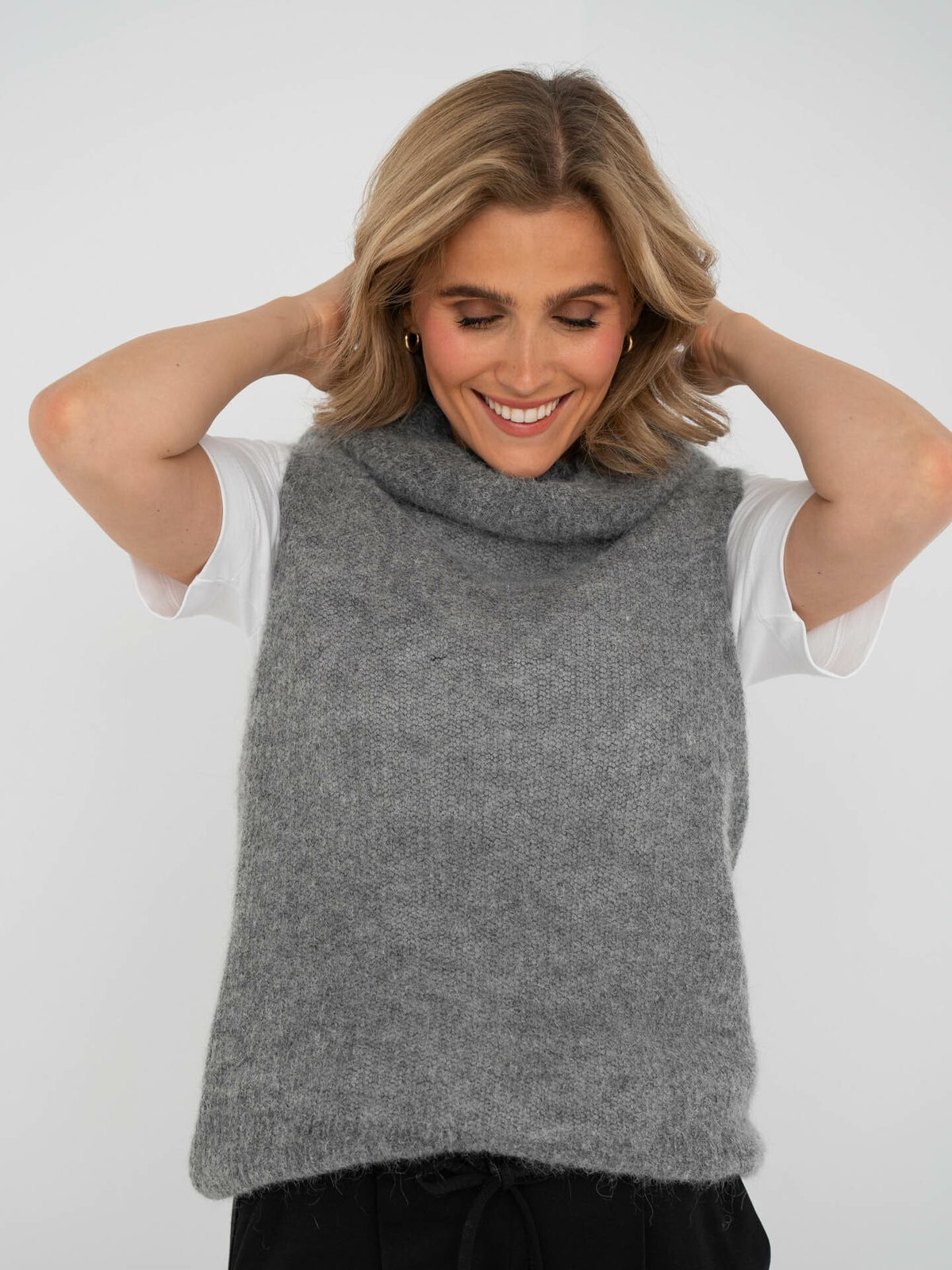 Second Female Kinne Knit Vest Dark Grey Melange