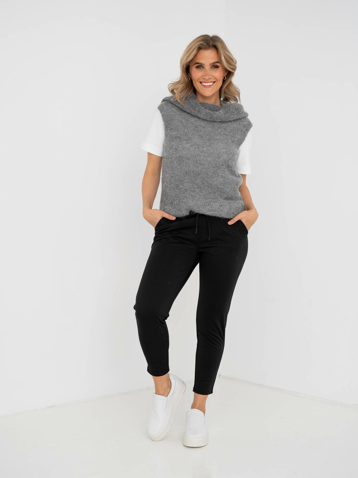 Second Female Kinne Knit Vest Dark Grey Melange