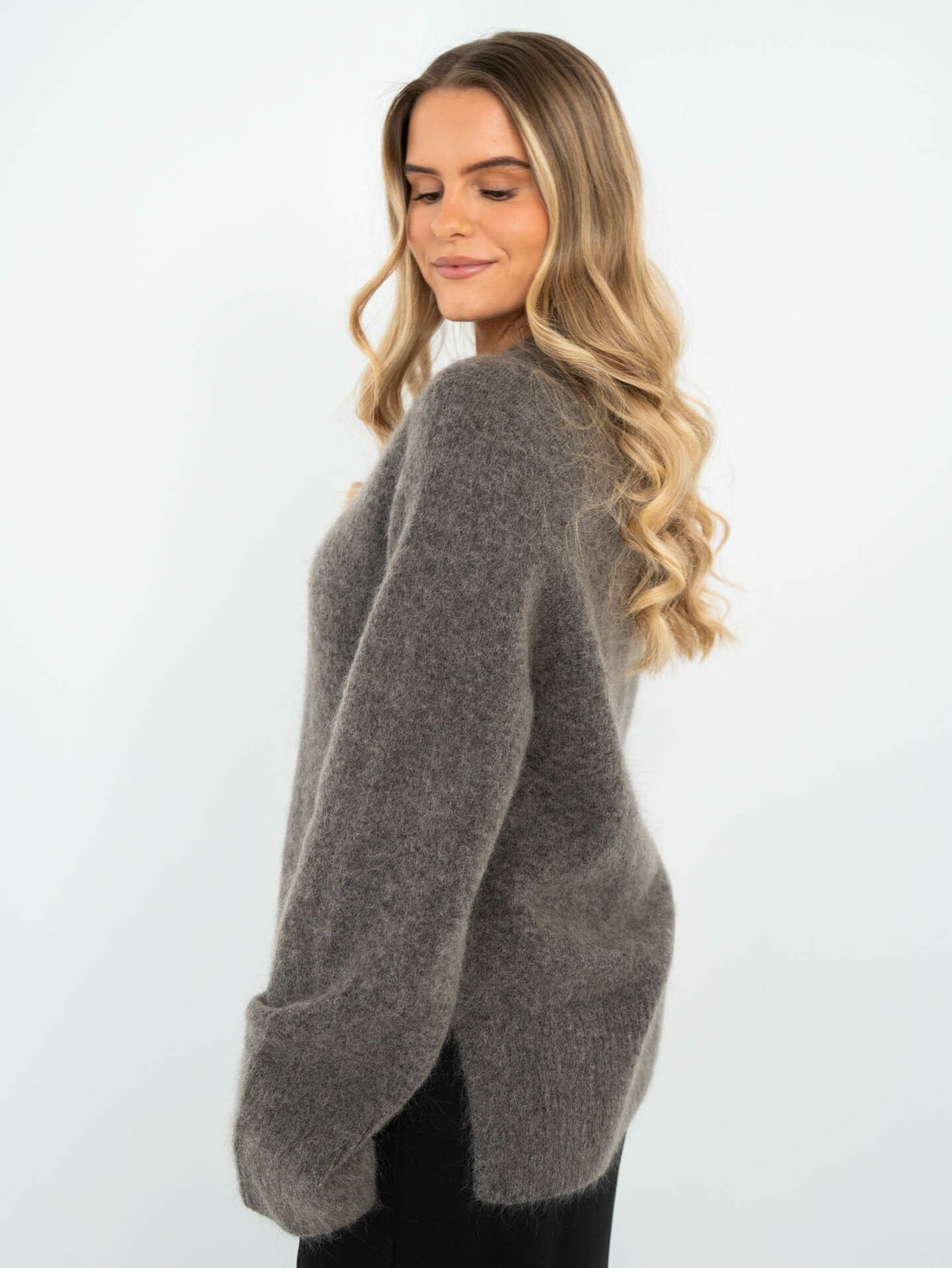 Second Female Brookline Knit Raglan O- Neck Major Brown