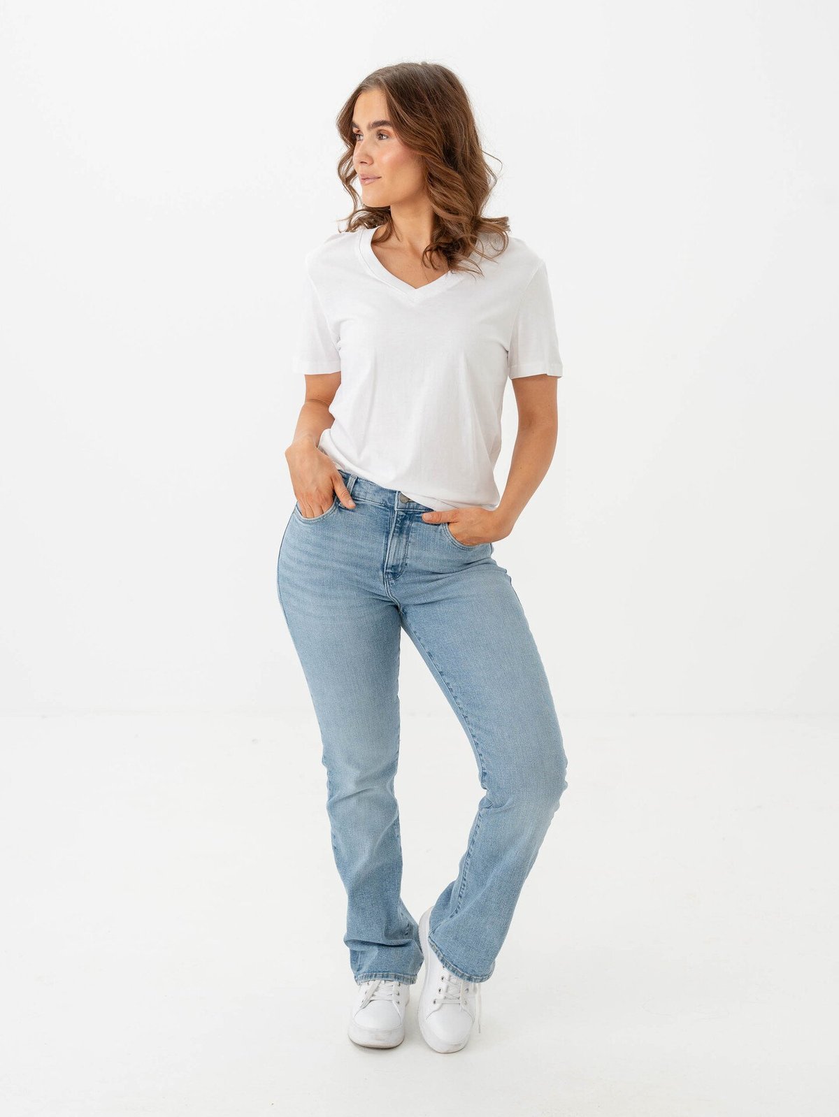 Selected Femme Essential Short Sleeve V-Neck Tee Bright White