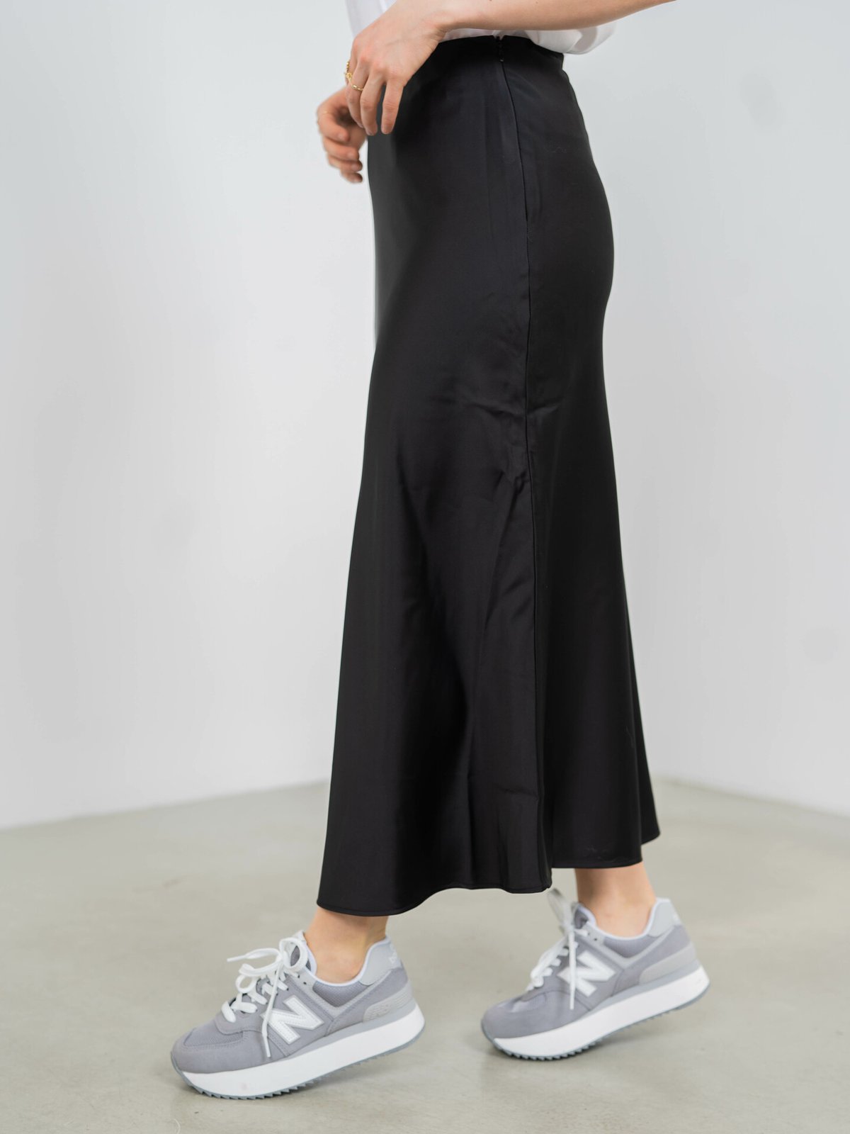 Selected Femme Lena High Waist Midi Skirt EX Black