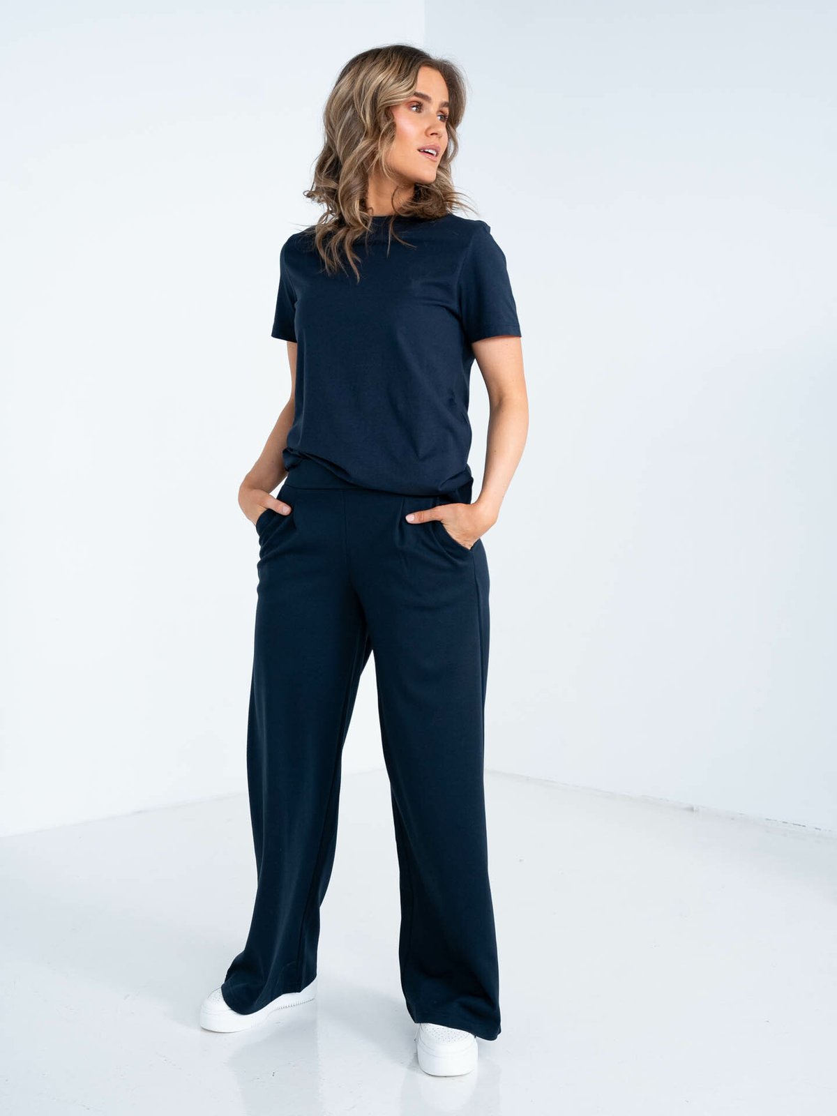 Selected Femme My Essential Short Sleeve O-Neck Tee Dark Sapphire