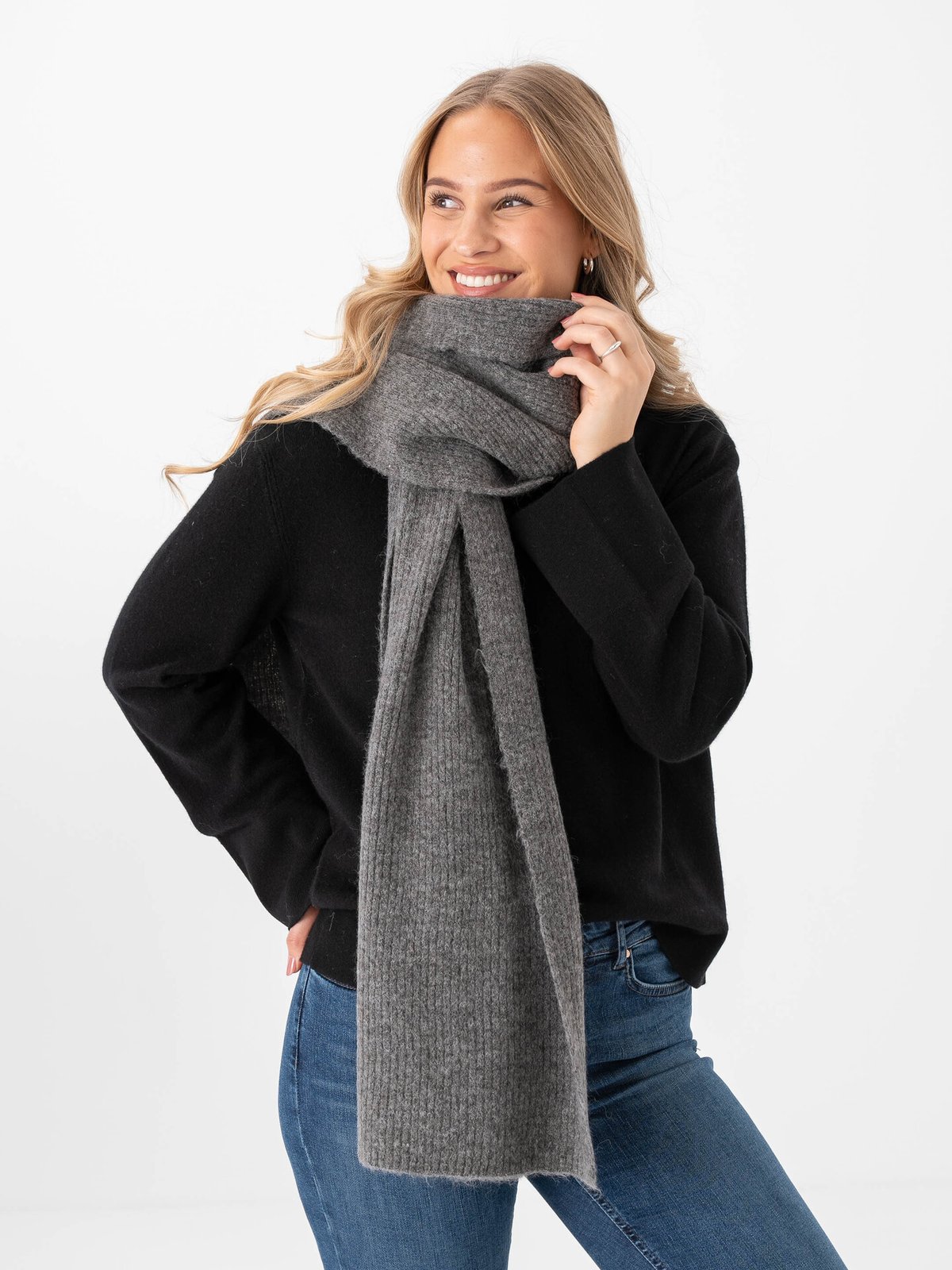 Selected Femme Maline Knit Scarf Medium Grey Melange