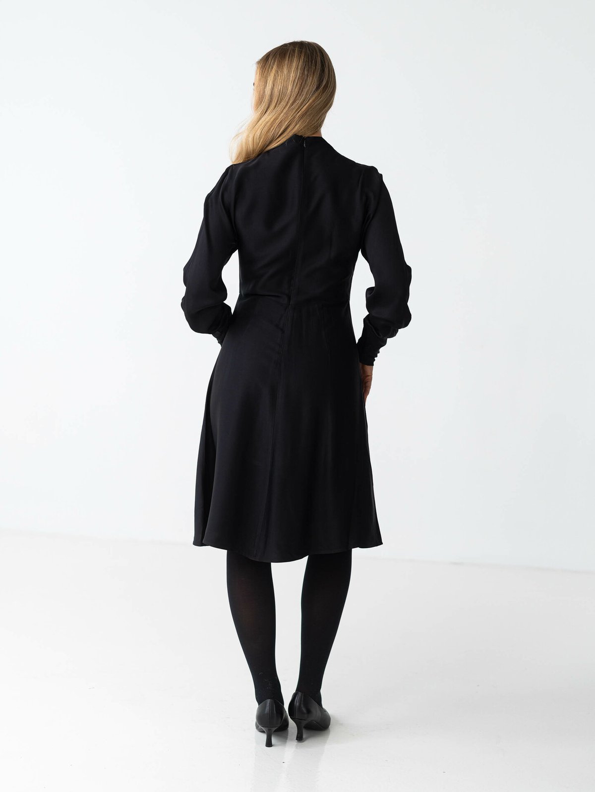 Selected Femme Alana Long Sleeve Short Satin Dress Black