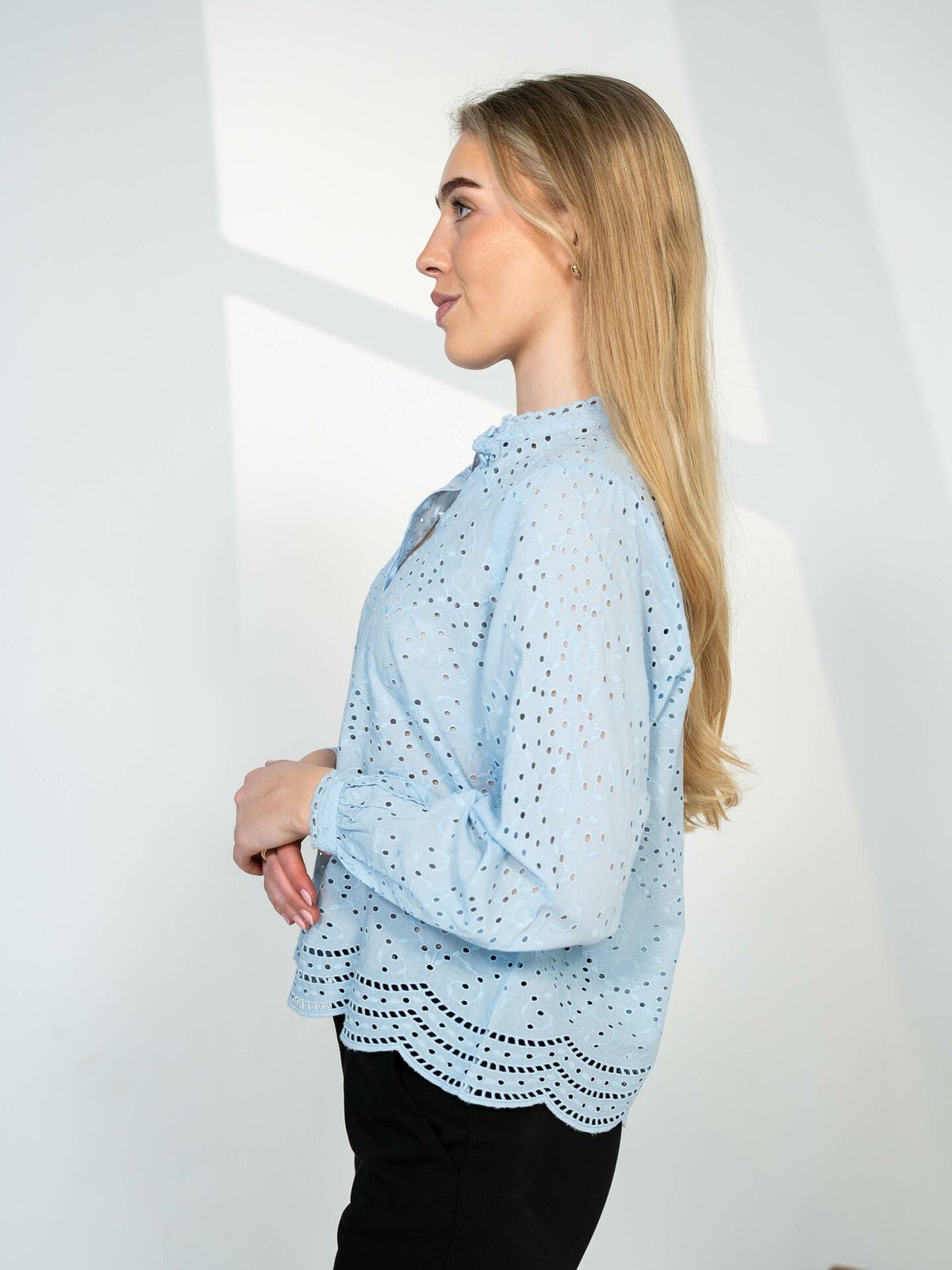 Selected Femme Tatiana Long Sleeve Embr Shirt Cashmere Blue