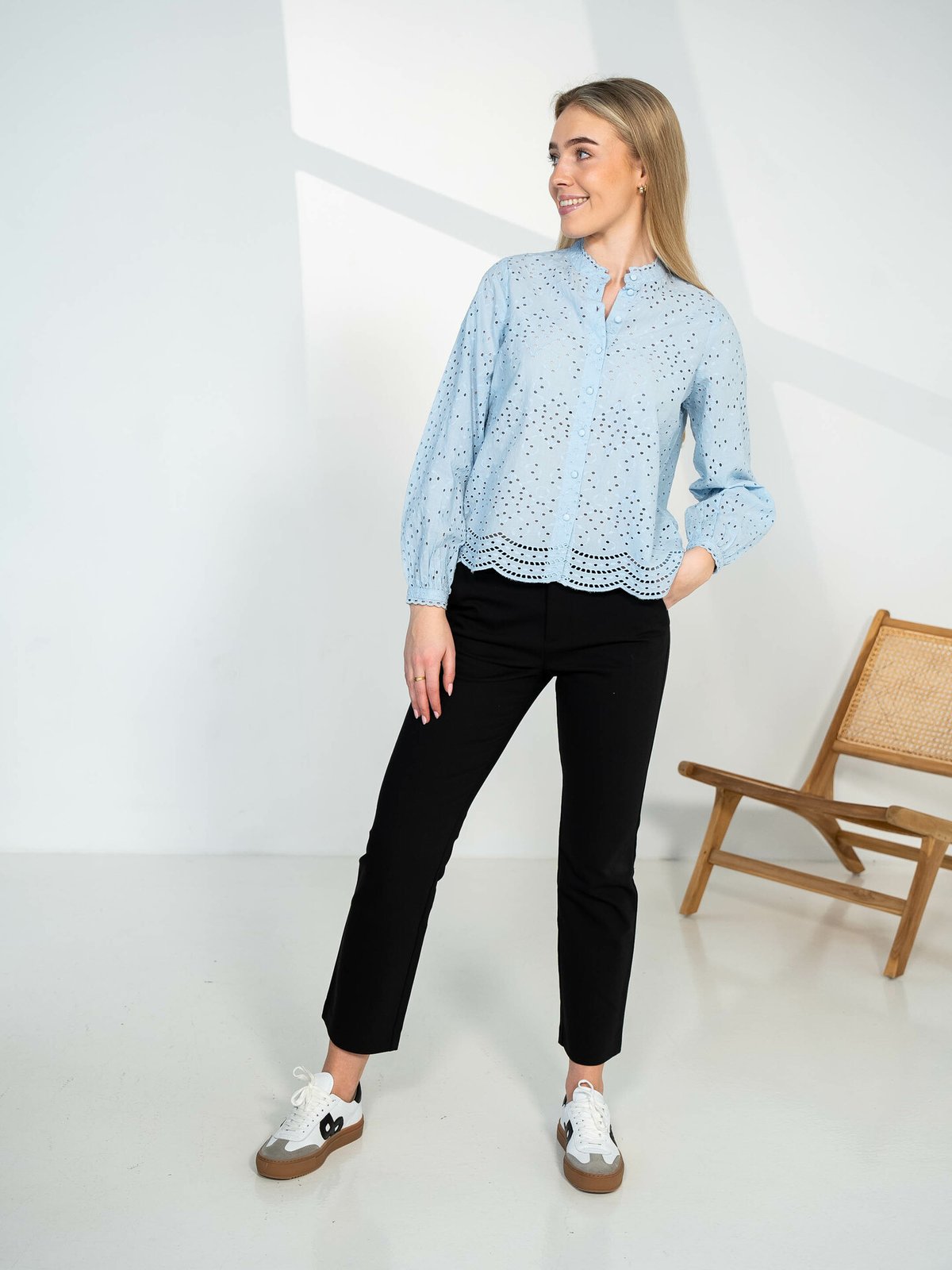 Selected Femme Tatiana Long Sleeve Embr Shirt Cashmere Blue