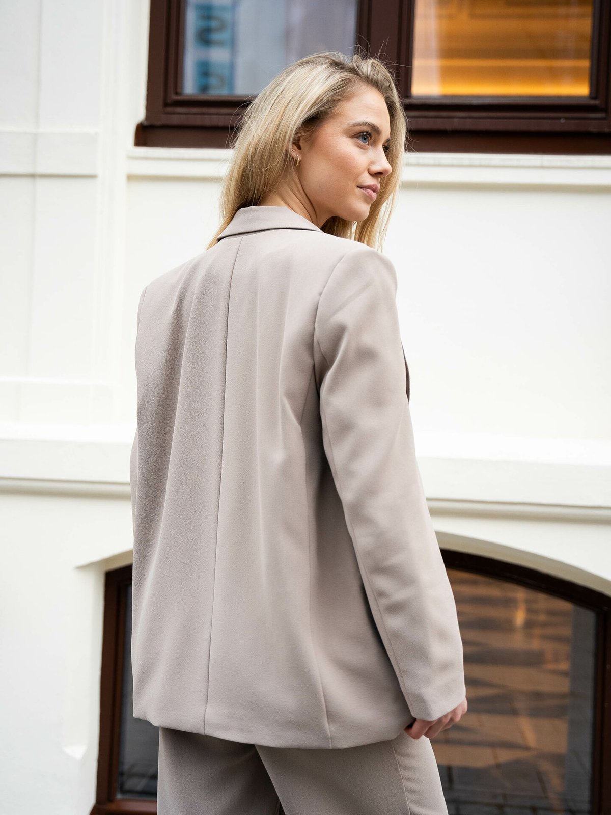 Selected Femme Tinni Long Sleeve Relaxed Blazer Greige