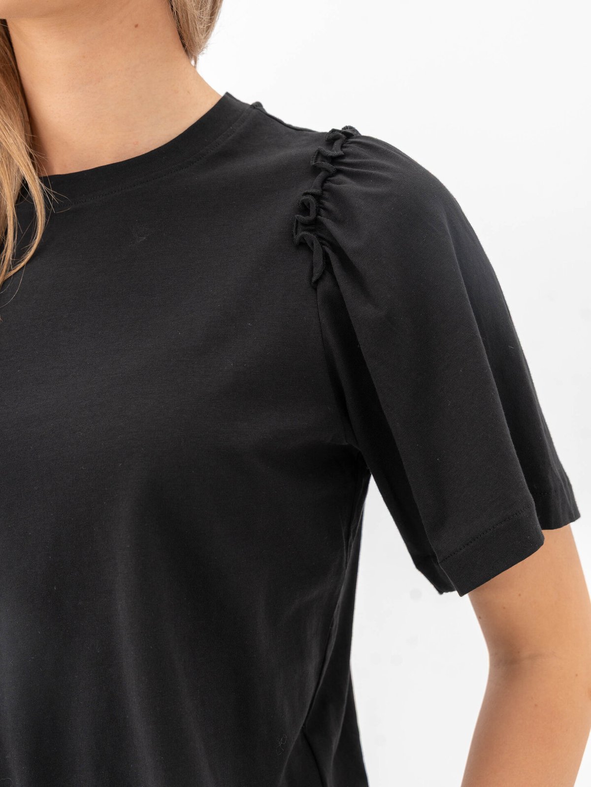 Selected Femme Penelope 2/4 Ruffle Tee Sort