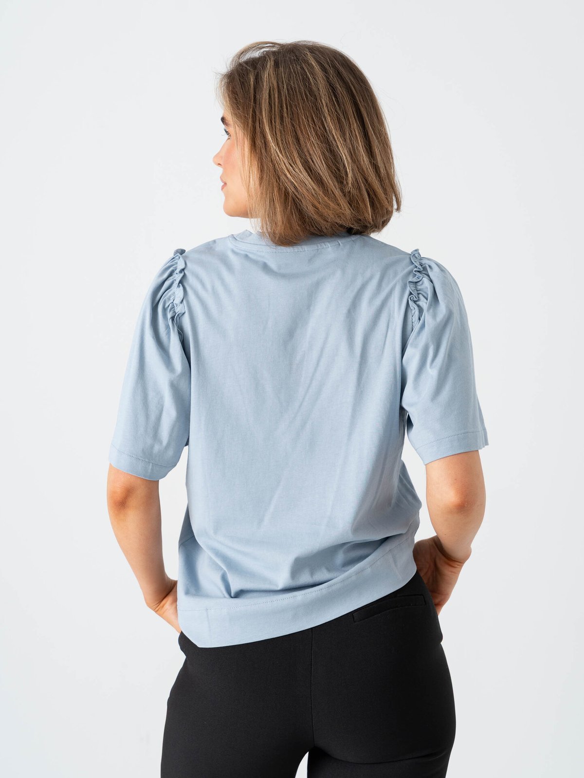 Selected Femme Penelope 2/4 Ruffle Tee Dusty Blue