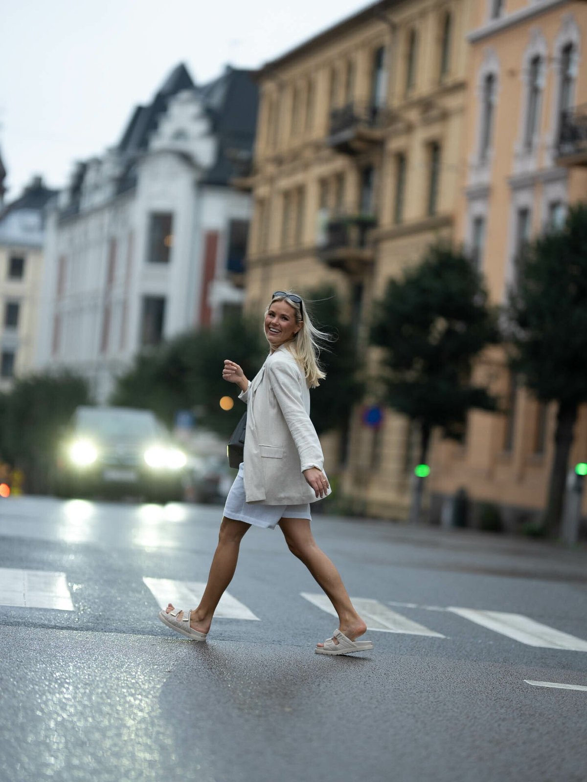 Selected Femme Viva Mid Waist Sun Shorts Snow White