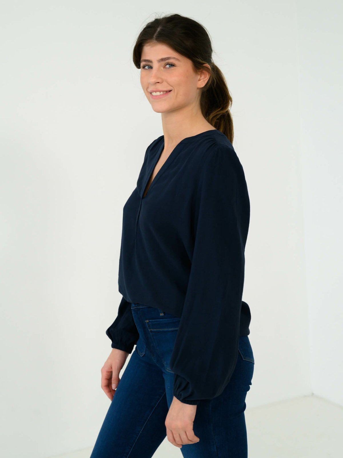 Selected Femme Viva Long Sleeve V-Neck Top Dark Sapphire