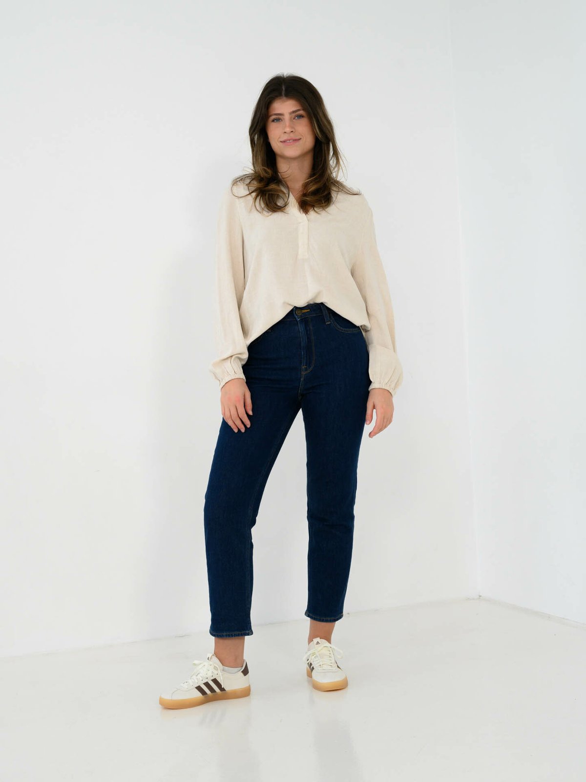 Selected Femme Viva Long Sleeve V-Neck Top Sandshell