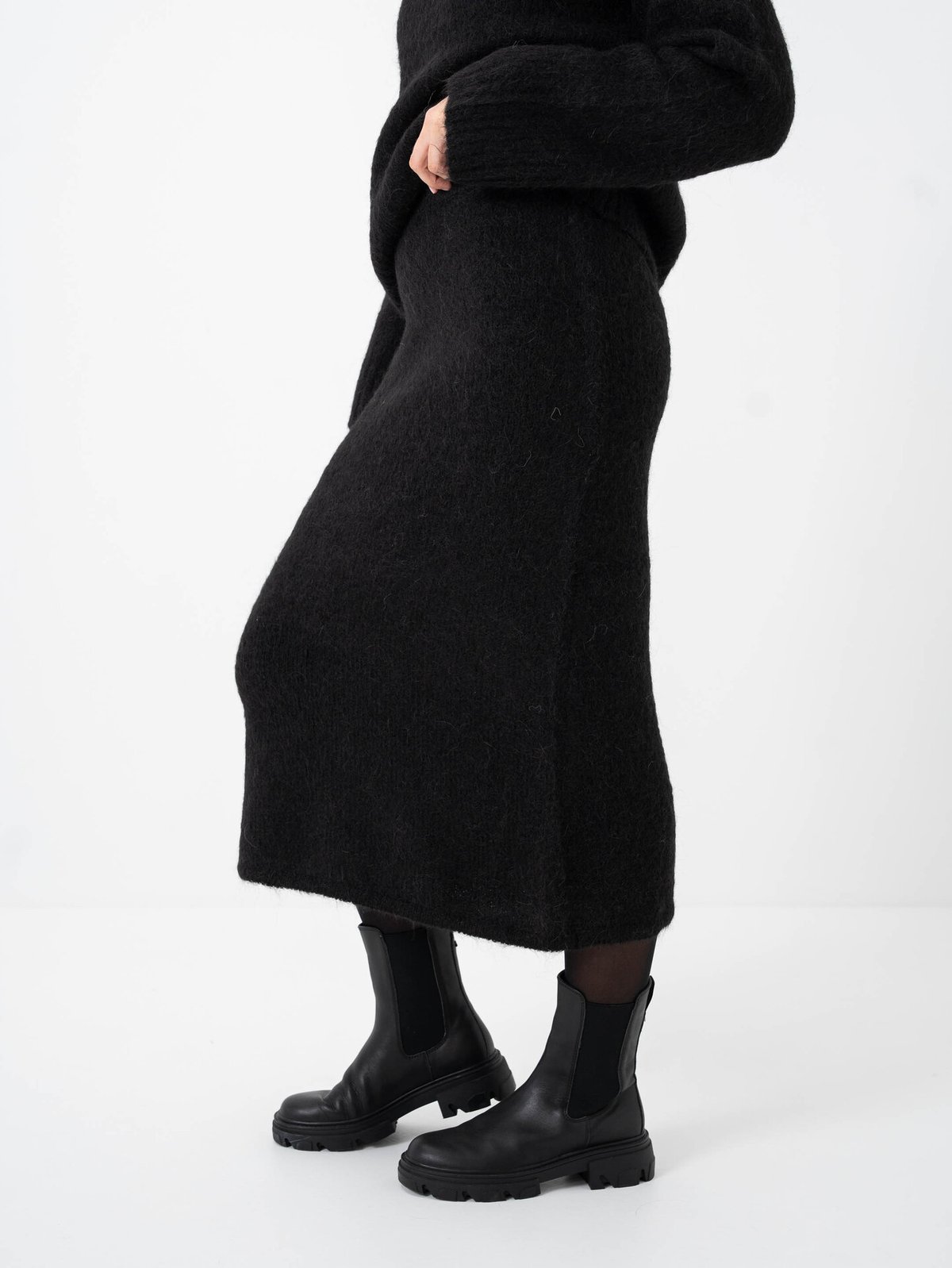Selected Femme Gabella High Waisted Midi Knit Skirt Black