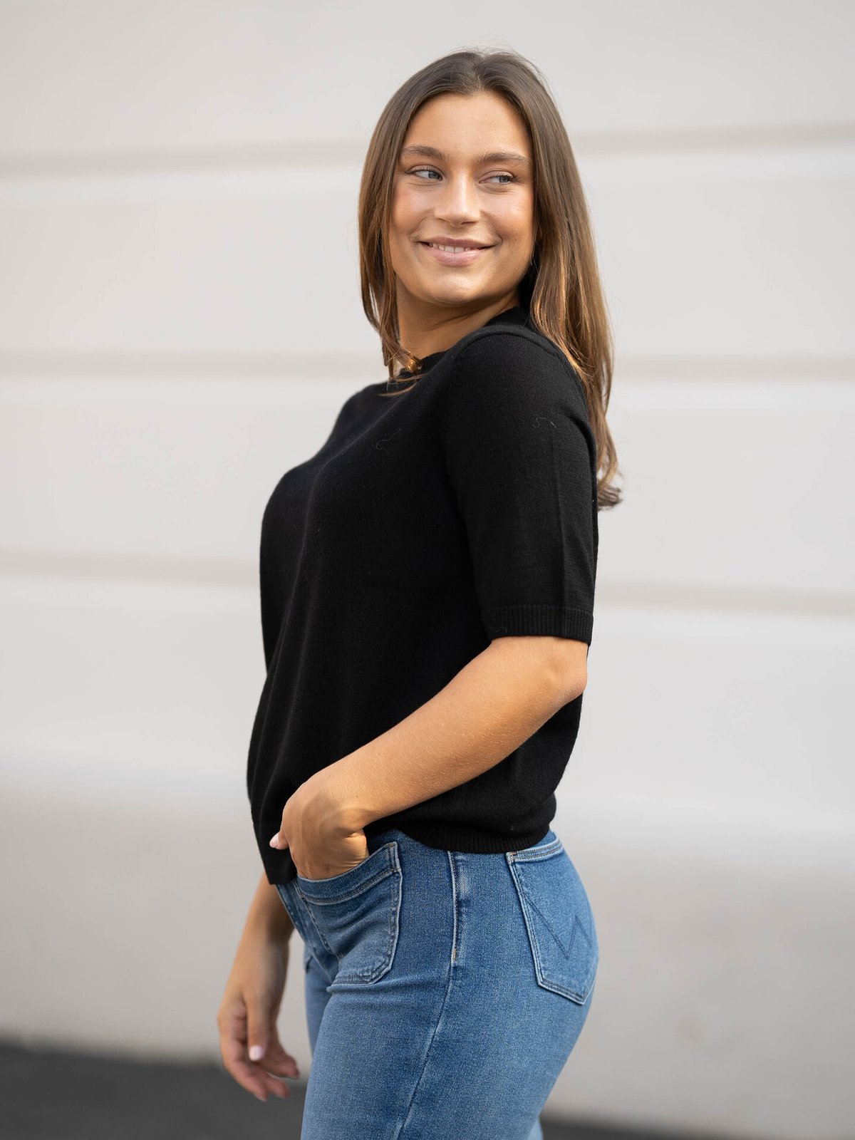 Selected Femme Hella Short Sleeve Knit O-Neck Black