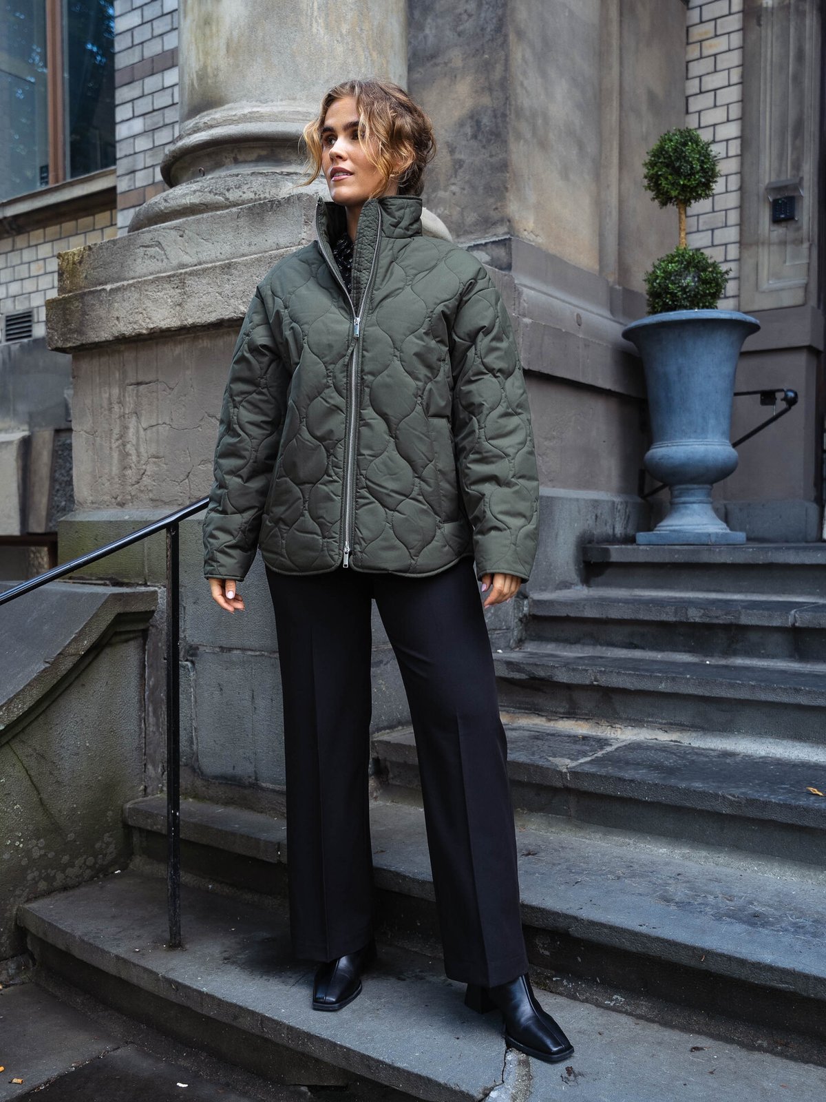 Selected Femme Cilla Quilted Jacket Deep Depths