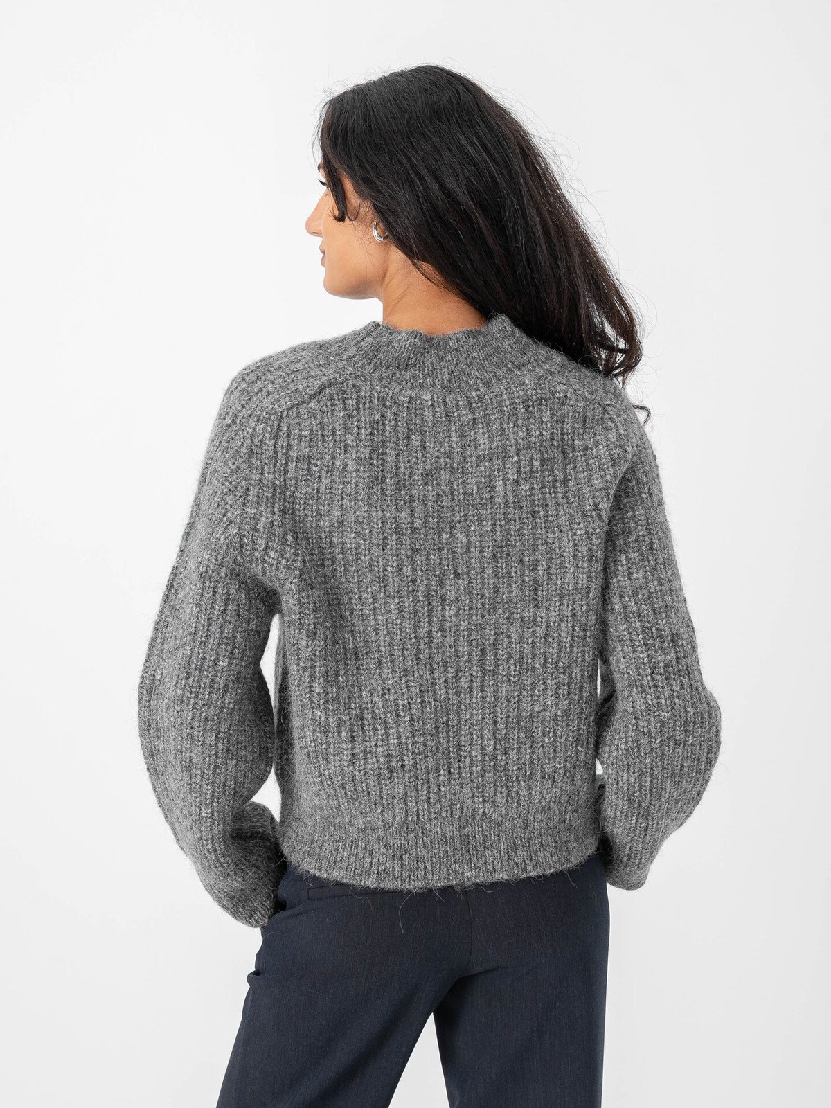 Selected Femme Anjuli Long Sleeve Knit V-Neck Medium Grey Melange