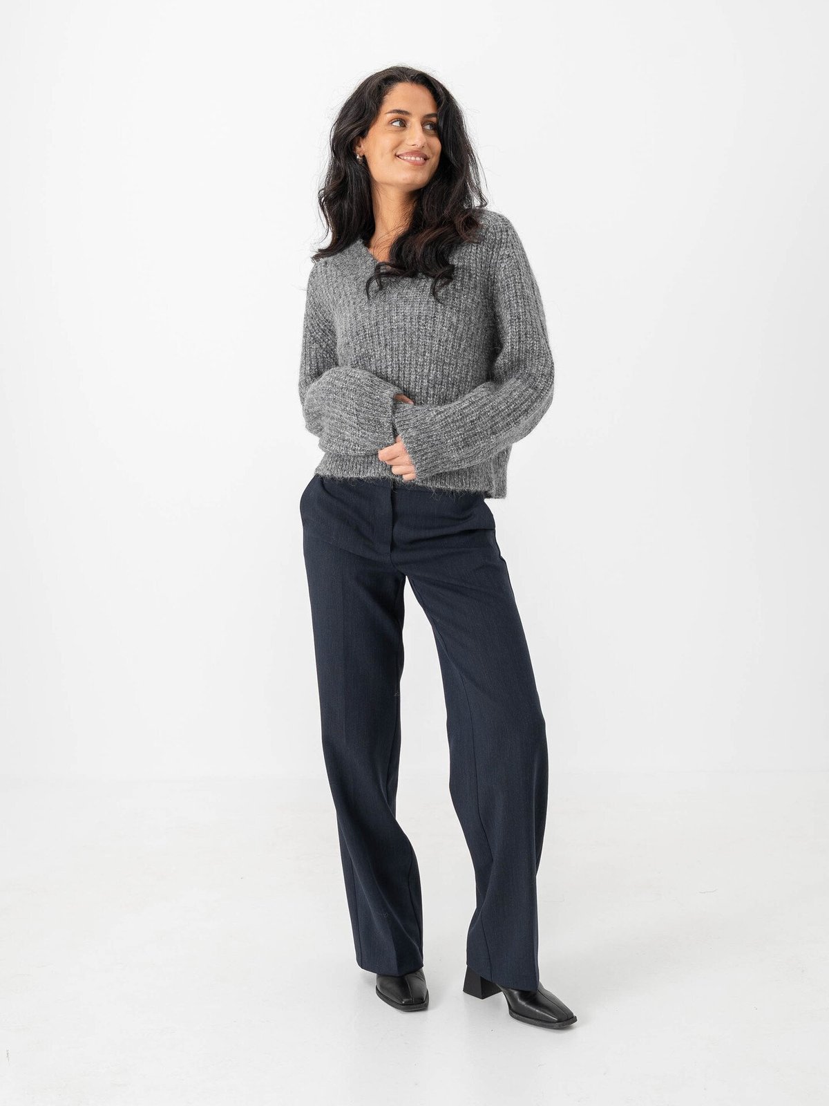 Selected Femme Anjuli Long Sleeve Knit V-Neck Medium Grey Melange