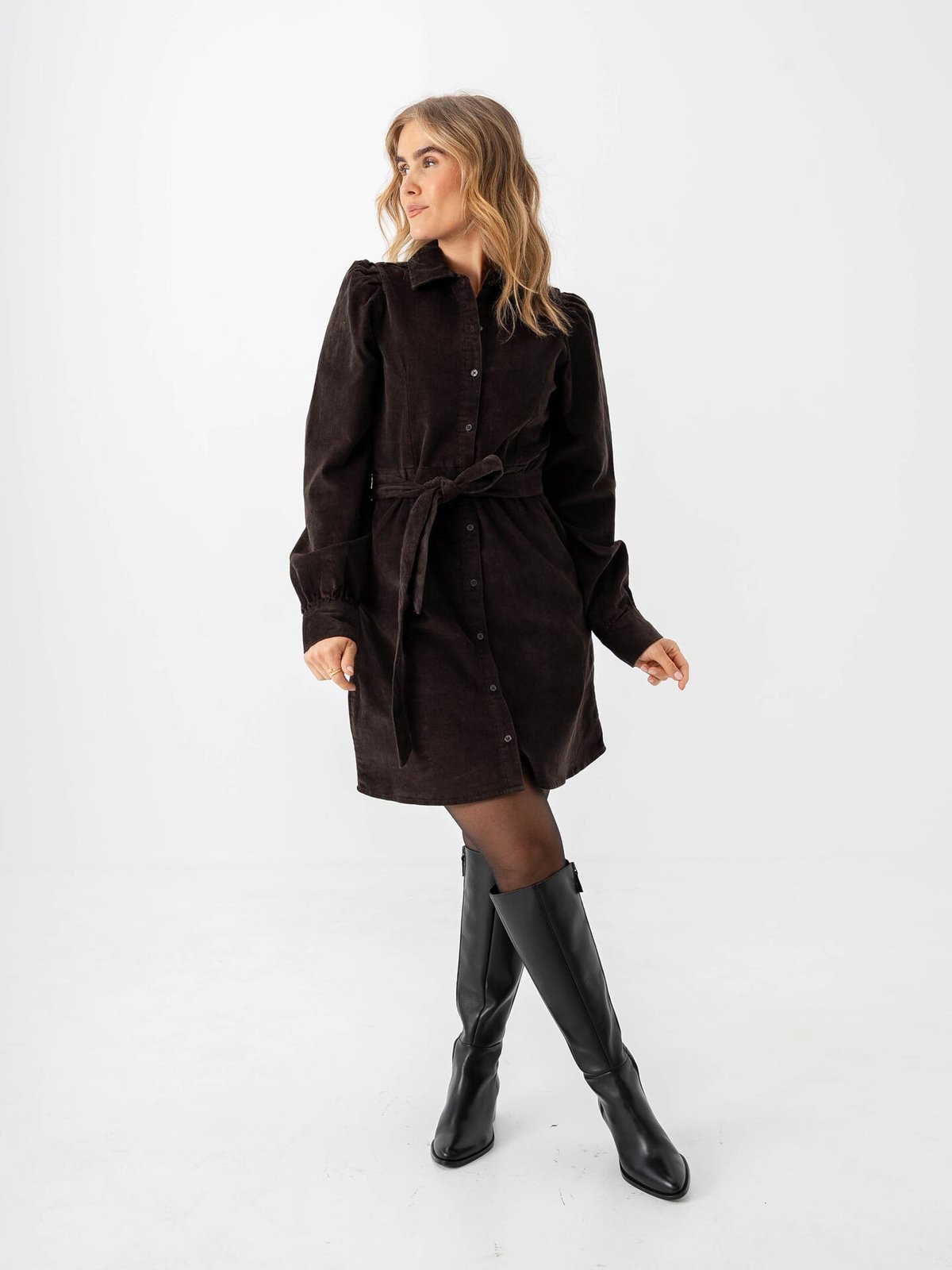 Selected Femme Runa Short Corduroy Dress Chocolate Torte