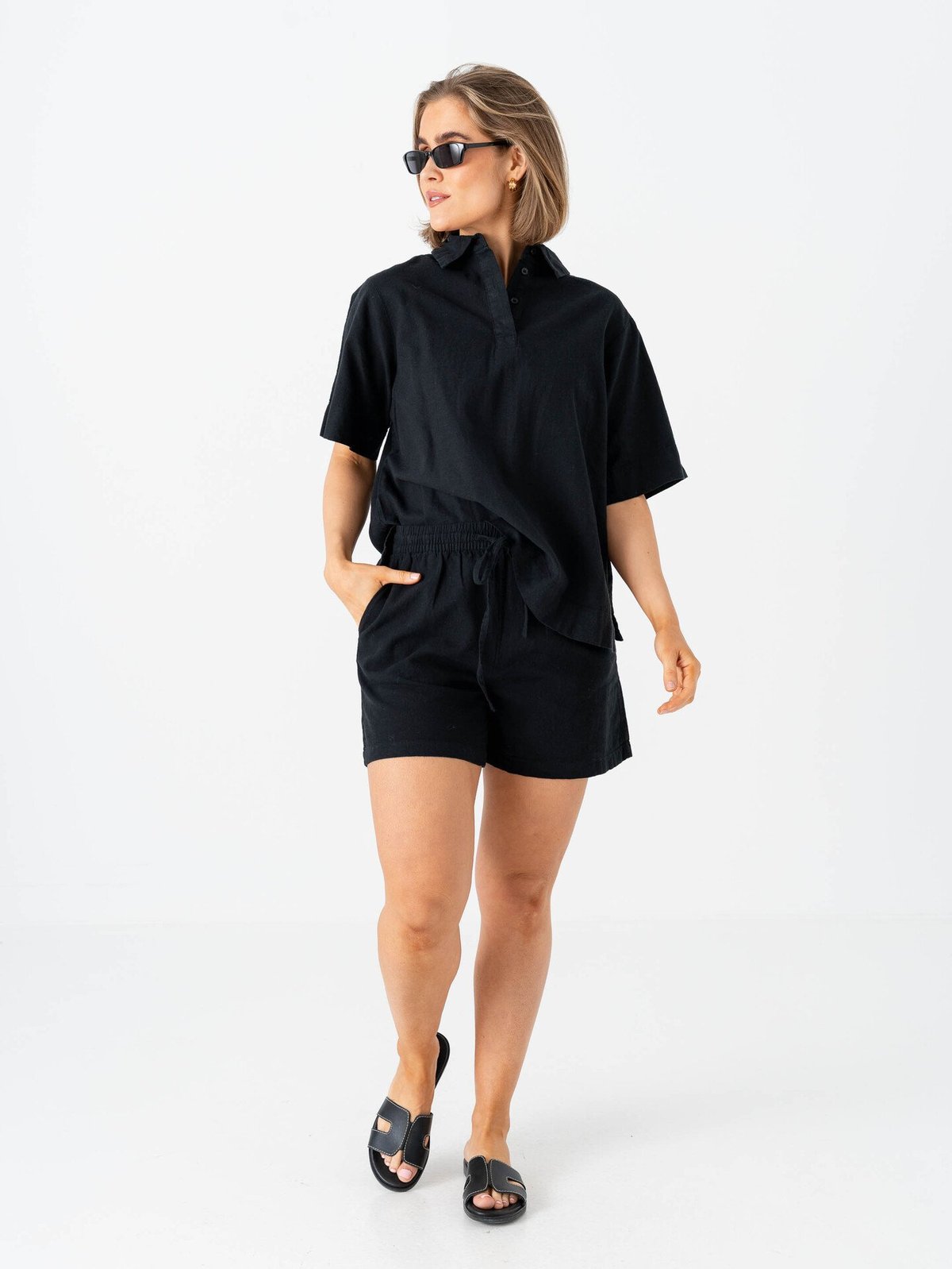 Selected Femme Luisa Linnie Linen Blend Shorts Black