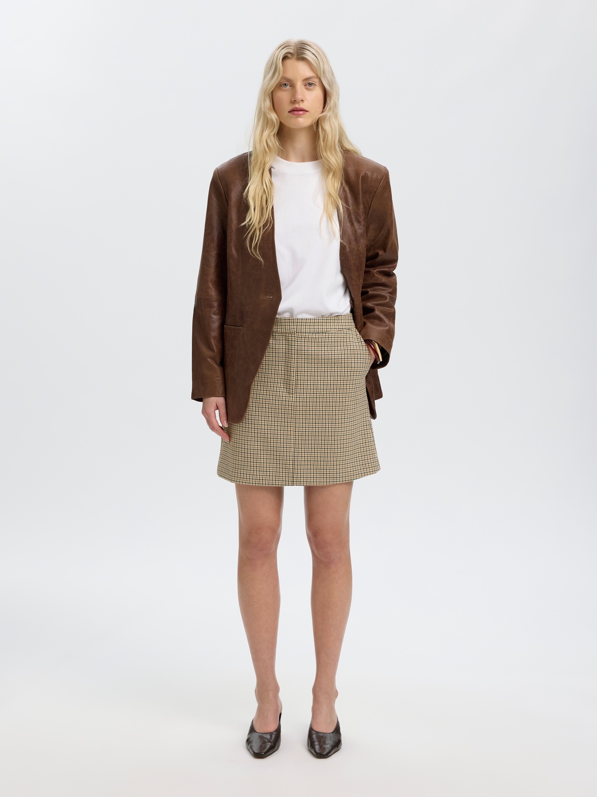 Selected Femme Elara Mid Waist Mini Skirt Monks Robe CHECKS