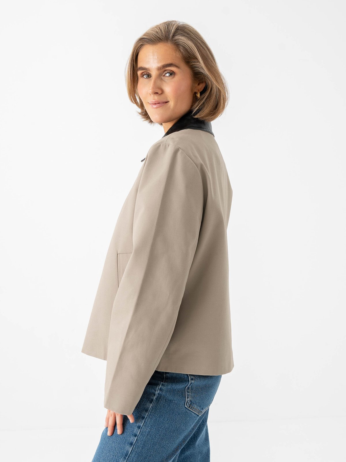 Selected Femme Dalia Jacket Greige