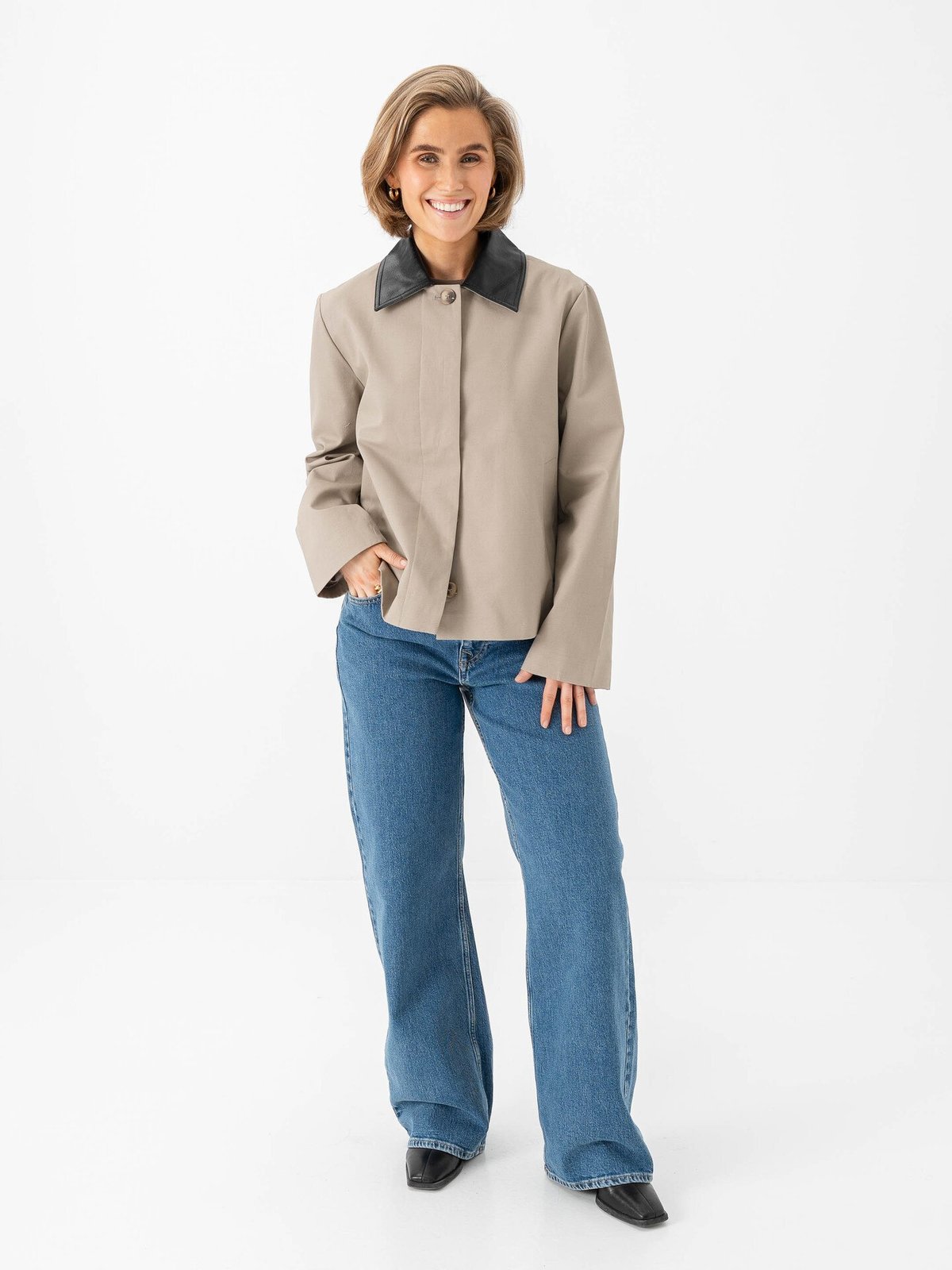 Selected Femme Dalia Jacket Greige