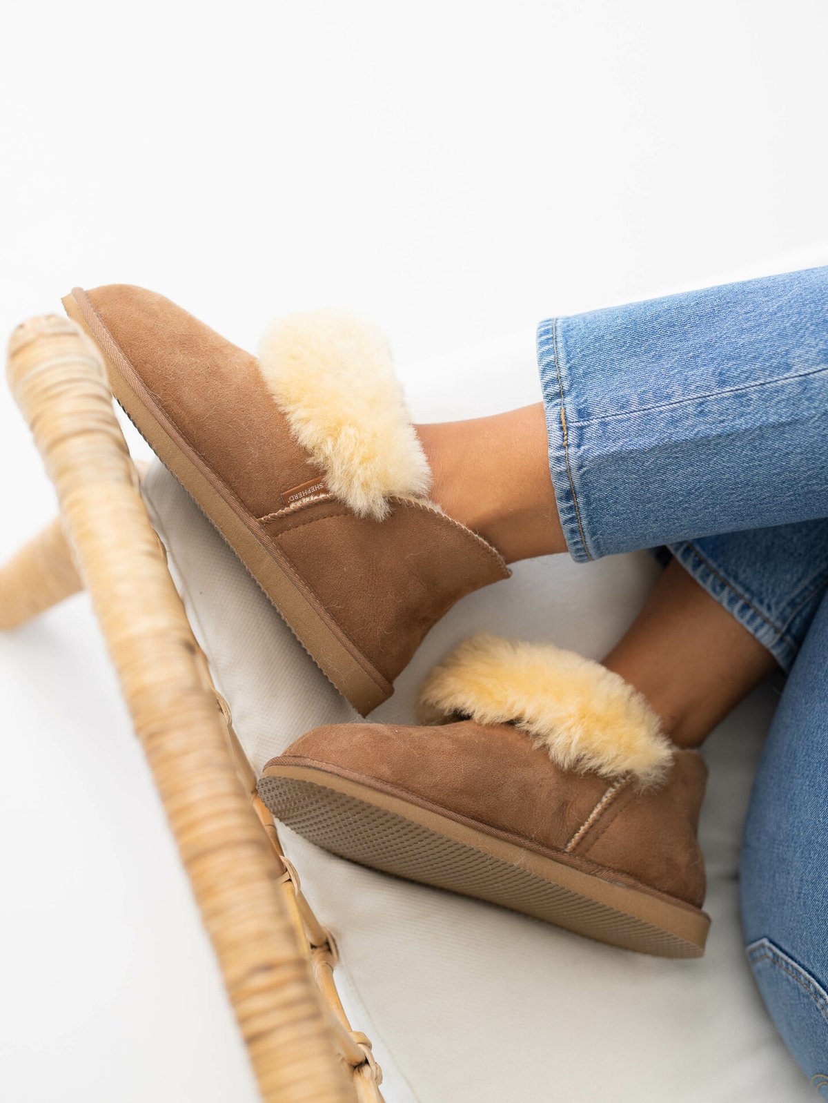 Shepherd Karin Chestnut