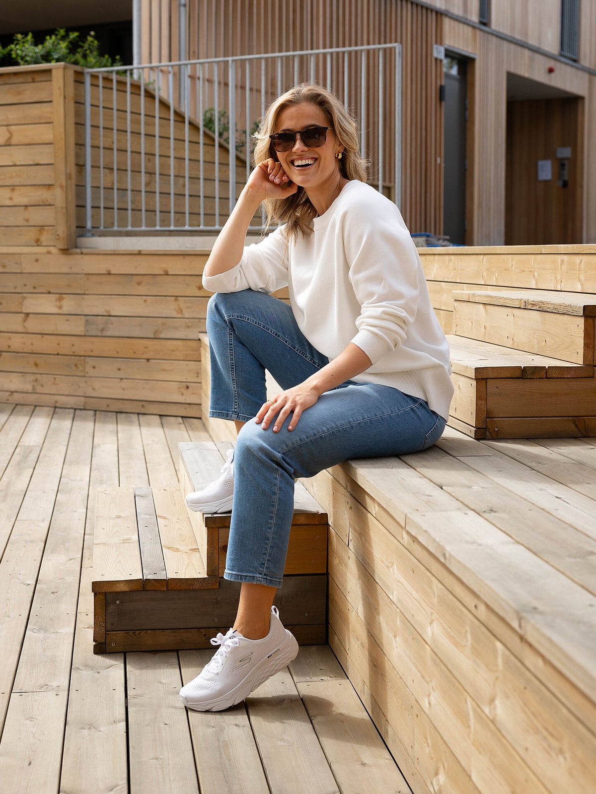 Skechers Max Cushioning Elite White