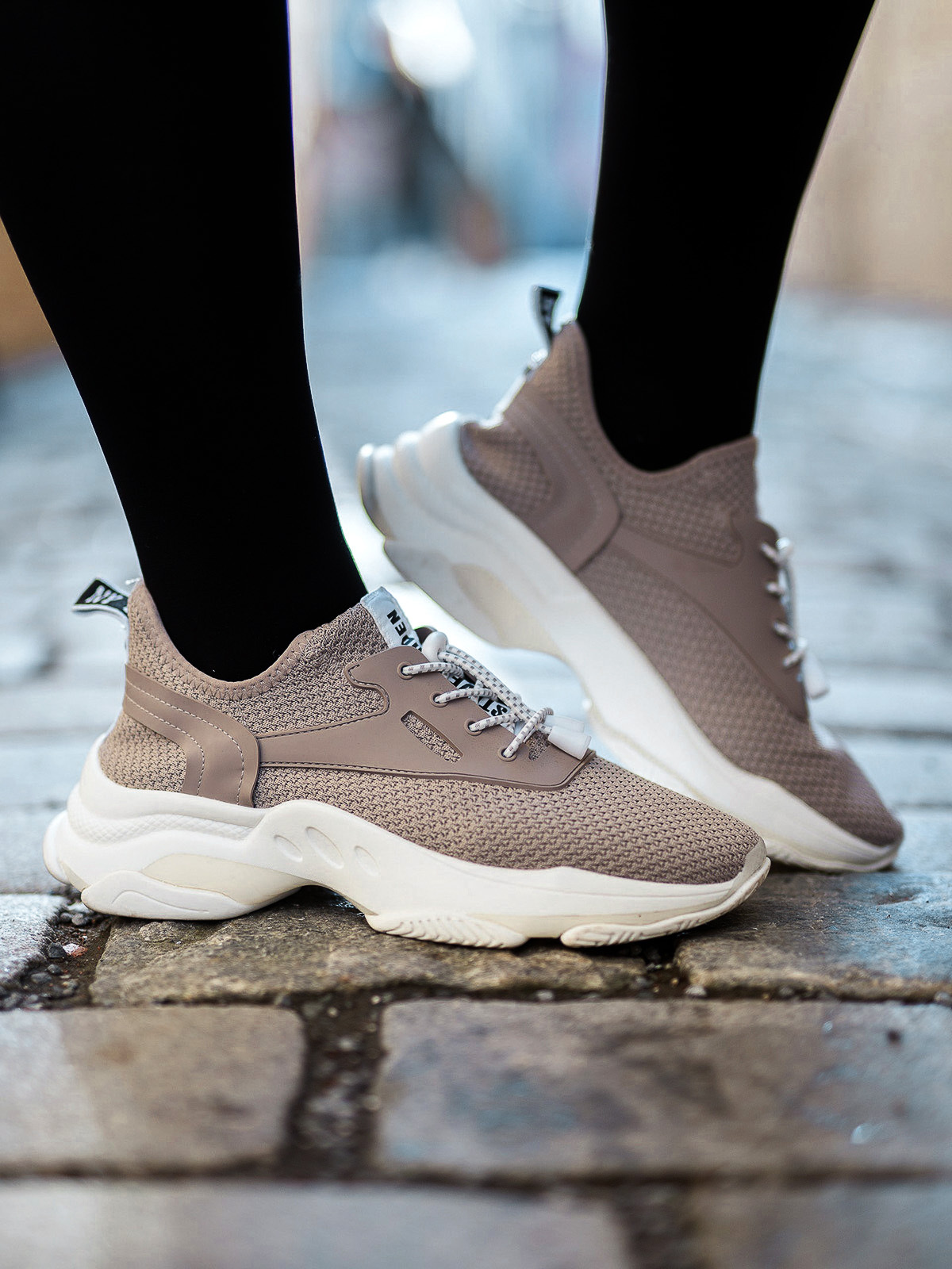 Steve Madden Match Sneaker Taupe