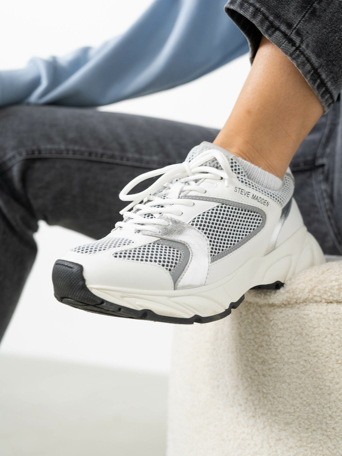 Steve Madden Standout White/Silver