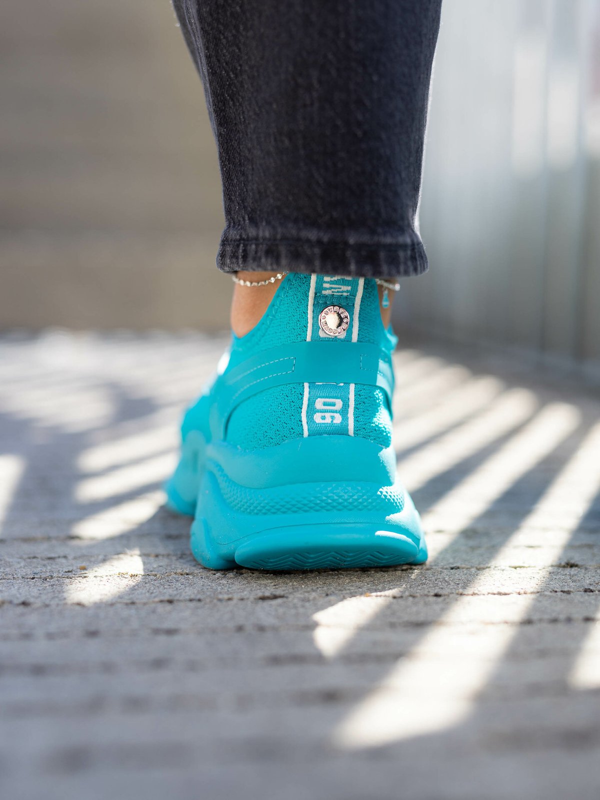Steve Madden Match-E Sneaker Teal