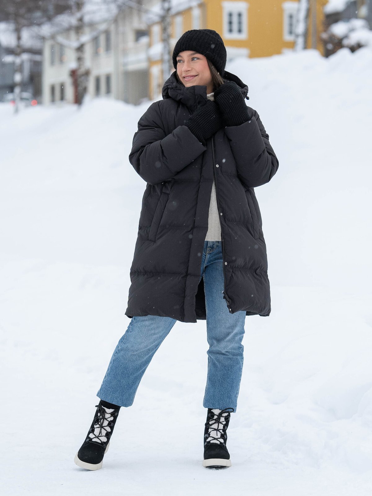 Sorel Explorer III Joan Cosy Waterproof Boots Black, Chalk